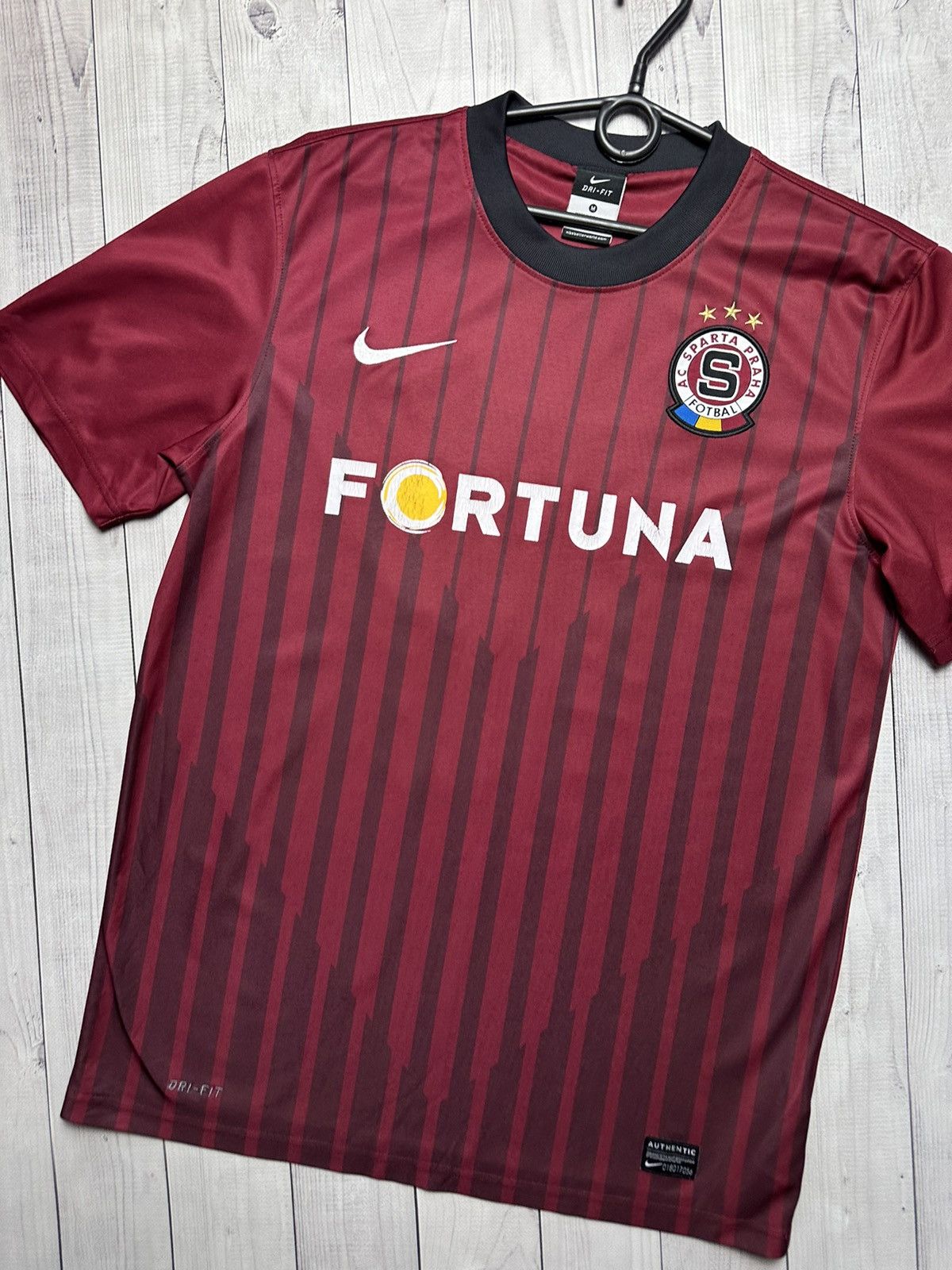 Nike × Vintage Vintage Nike AC Sparta Praha red soccer jersey Size US M / EU 48-50 / 2 - 2 Thumbnail