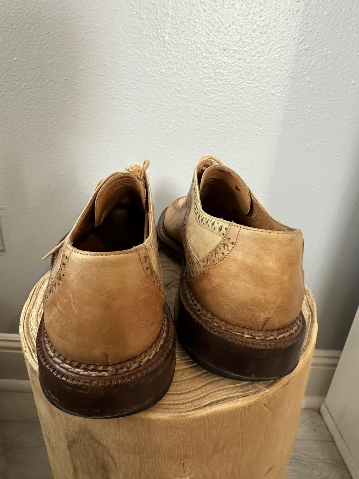 Mezlan Mezlan Costa Two-Tone Wingtip Oxford – 9.5M Size US 9.5 / EU 42-43 - 4 Thumbnail