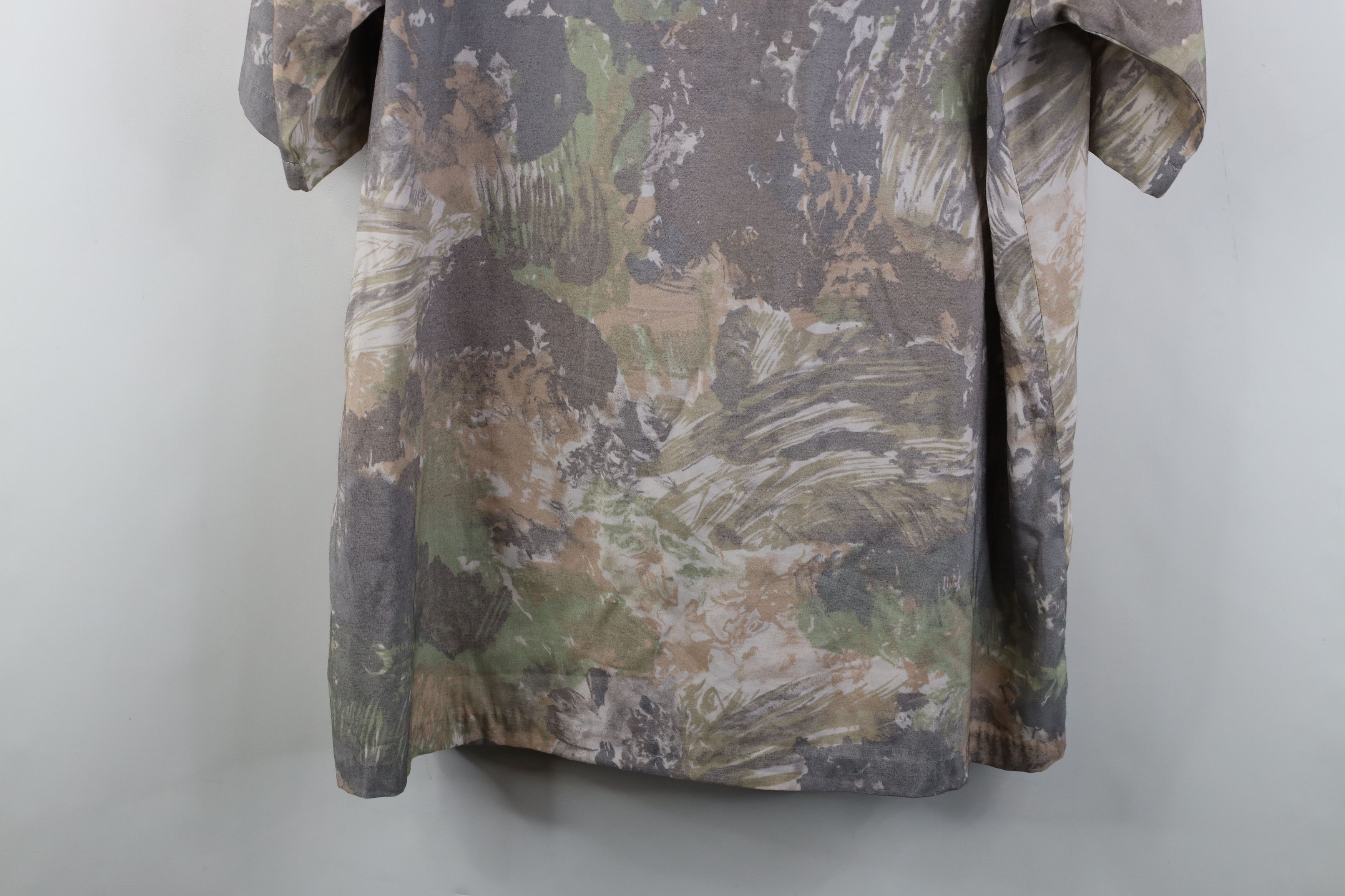 Vintage Vintage 90s Streetwear Abstract Camp Collar Button Shirt USA Size US L / EU 52-54 / 3 - 14 Thumbnail