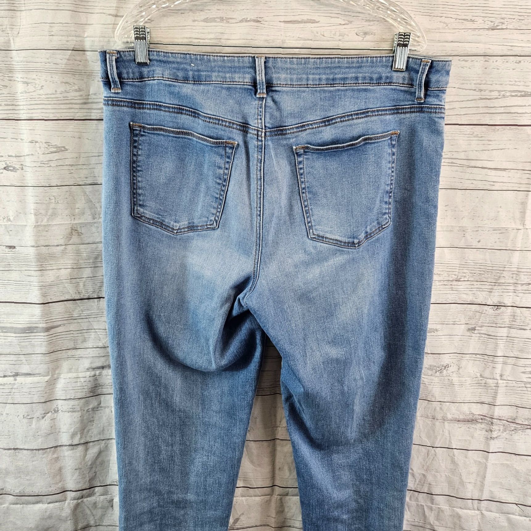 Vintage Chico's Womens Boyfriend Ankle Jeans Sz 12 Blue High Rise Light Wash Size 34" / US 12 / IT 48 - 4 Thumbnail