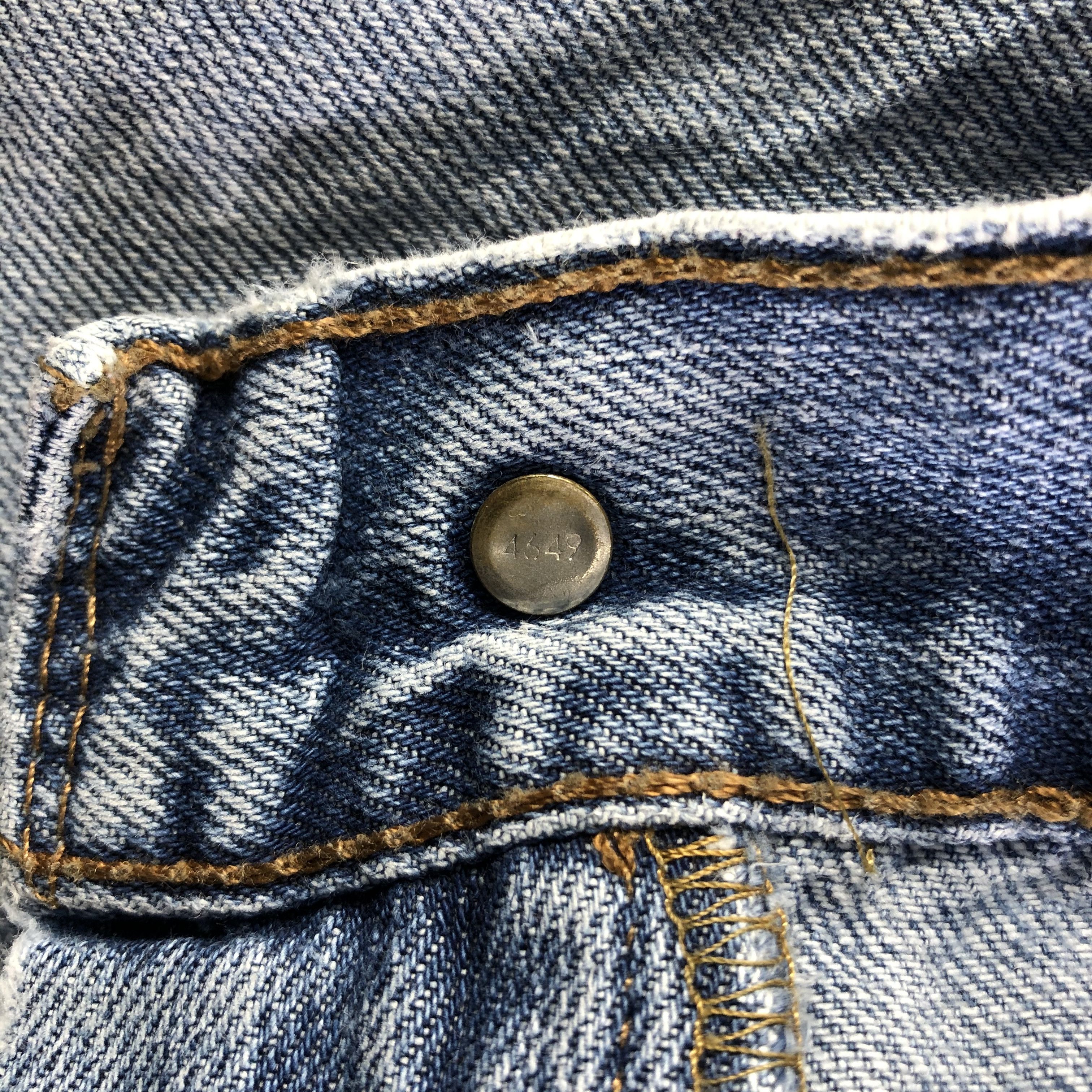 Levi's Vintage Blue Wash Levis 569 Jeans-J4273 Size US 37 - 10 Thumbnail
