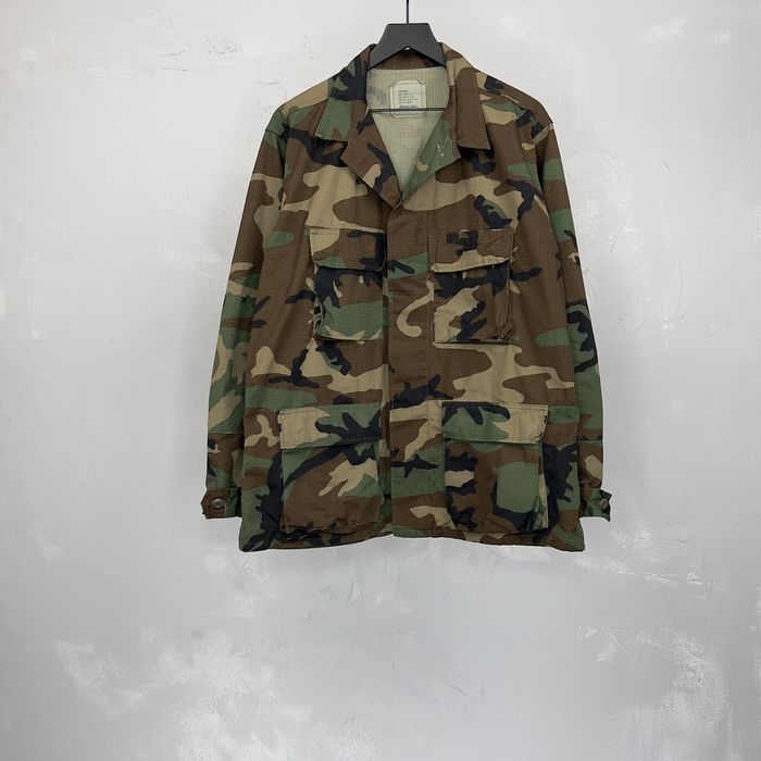 Vintage Vintage 1985 U.S. Military Rip-Stop Camo Combat Jacket | Grailed