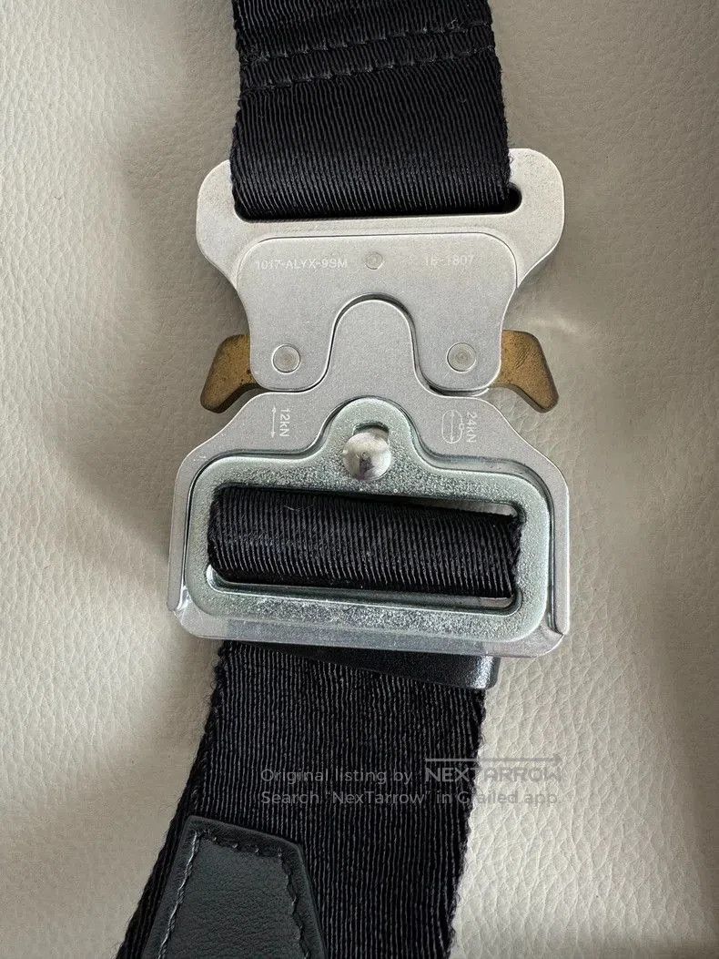 1017 ALYX 9SM 1017 Alyx 9SM Givenchy Crossbody Bag . Size ONE SIZE - 2 Thumbnail