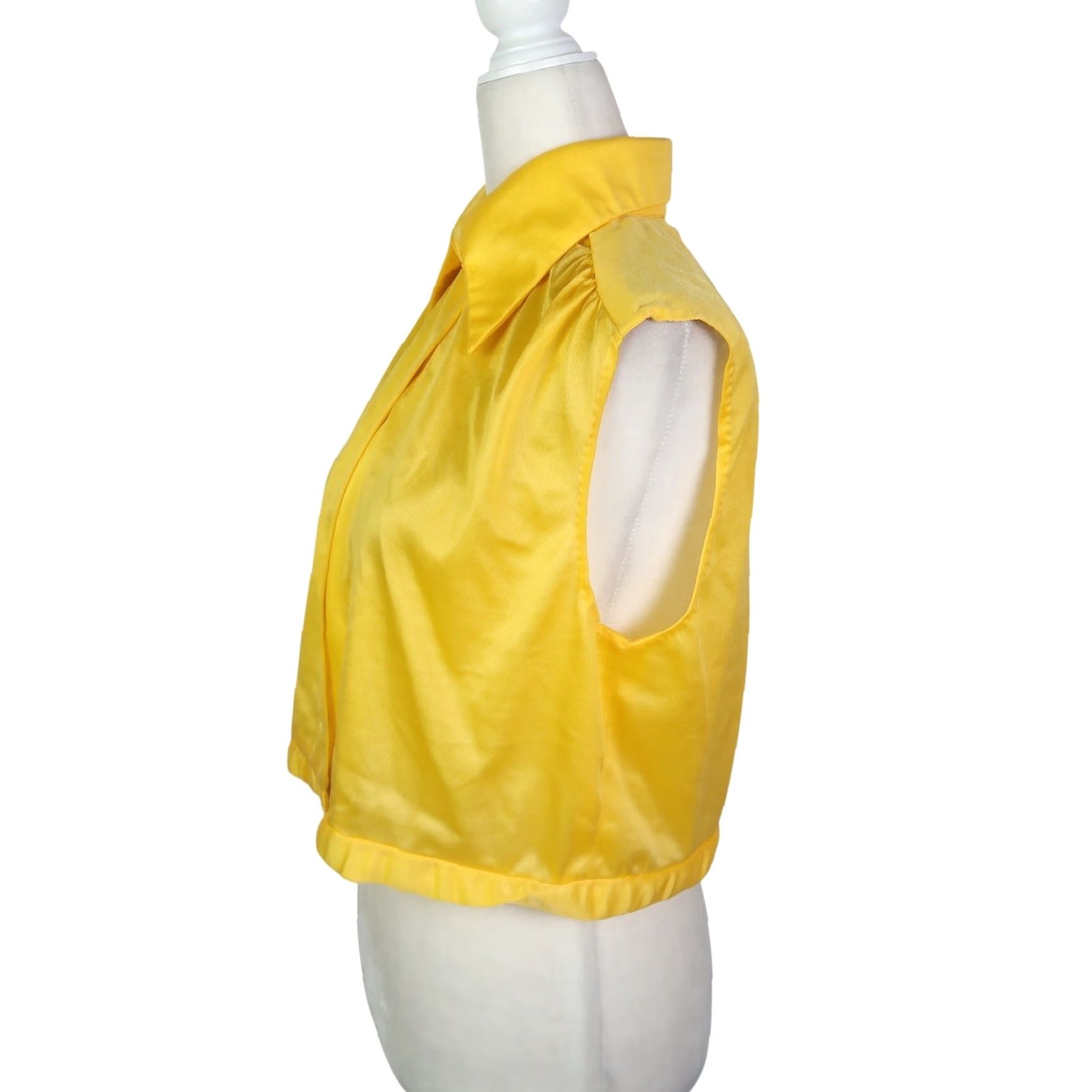 Vintage VINTAGE Marissa's Yellow Dagger Collar Crop Sleeveless Blouse Top 70s Women M Yellow Solid Cropped 70s Mens Women Girls Size M / US 6-8 / IT 42-44 - 3 Thumbnail