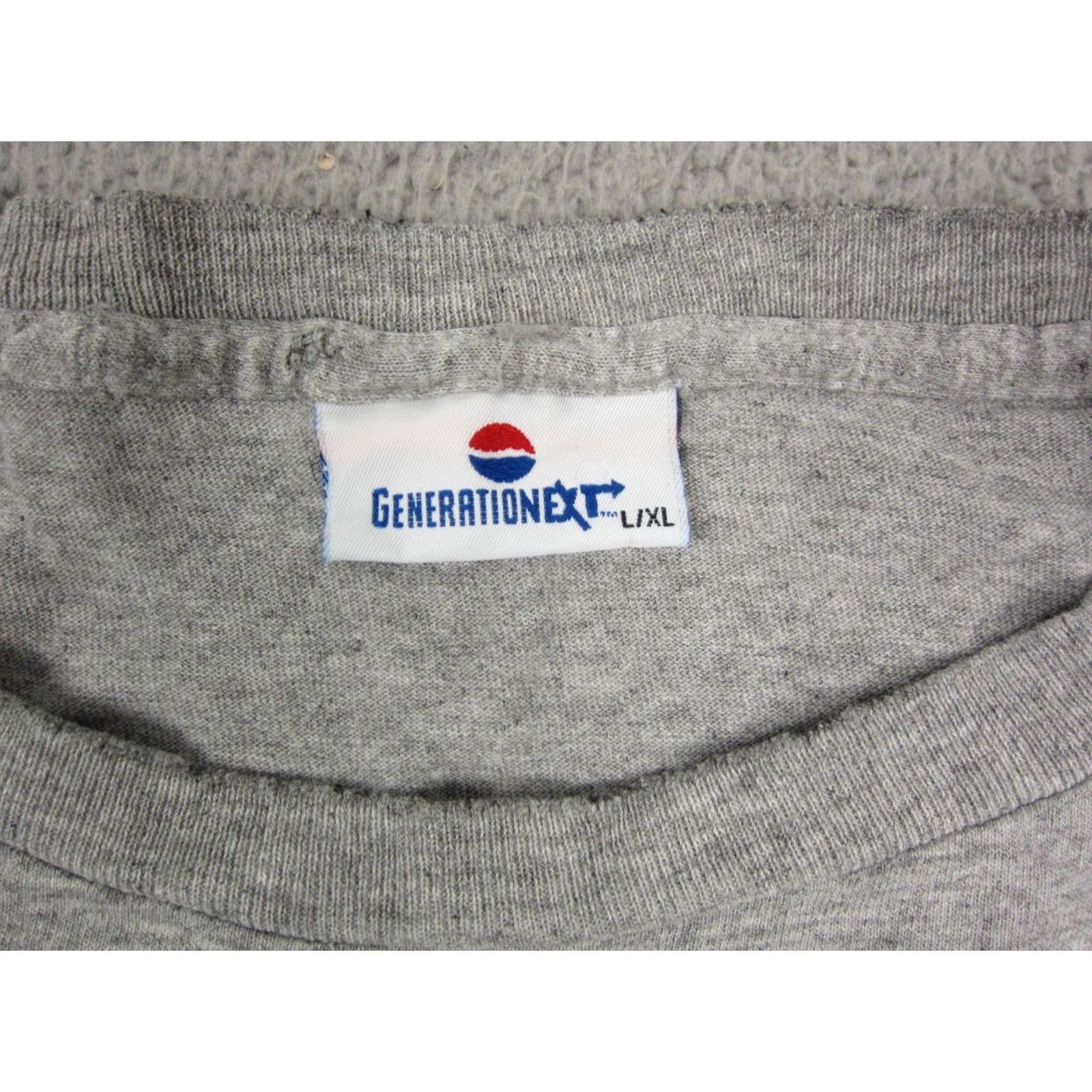 Vintage VINTAGE Pepsi Shirt Mens L XL Gray Crew Neck Short Sleeve 90s 80s Classic Logo Made in USA Size US L / EU 52-54 / 3 - 7 Thumbnail