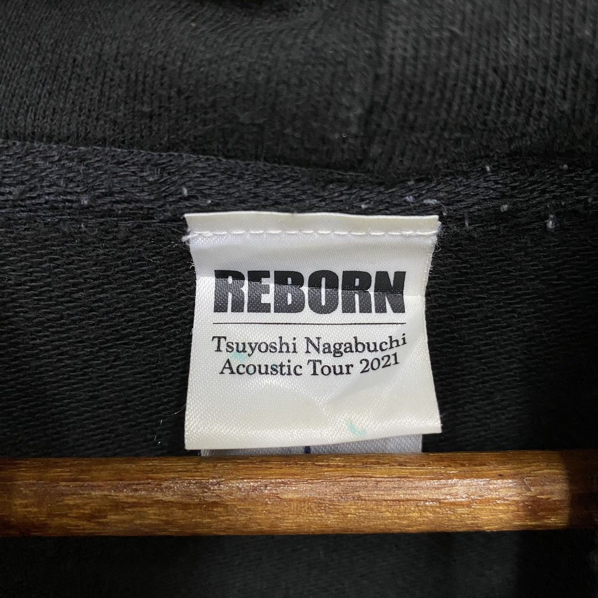 Japanese Brand Tsuyoshi Nagabuchi Reborn Acoustic Tour 2021 Hoodie Merch L Size US L / EU 52-54 / 3 - 9 Thumbnail