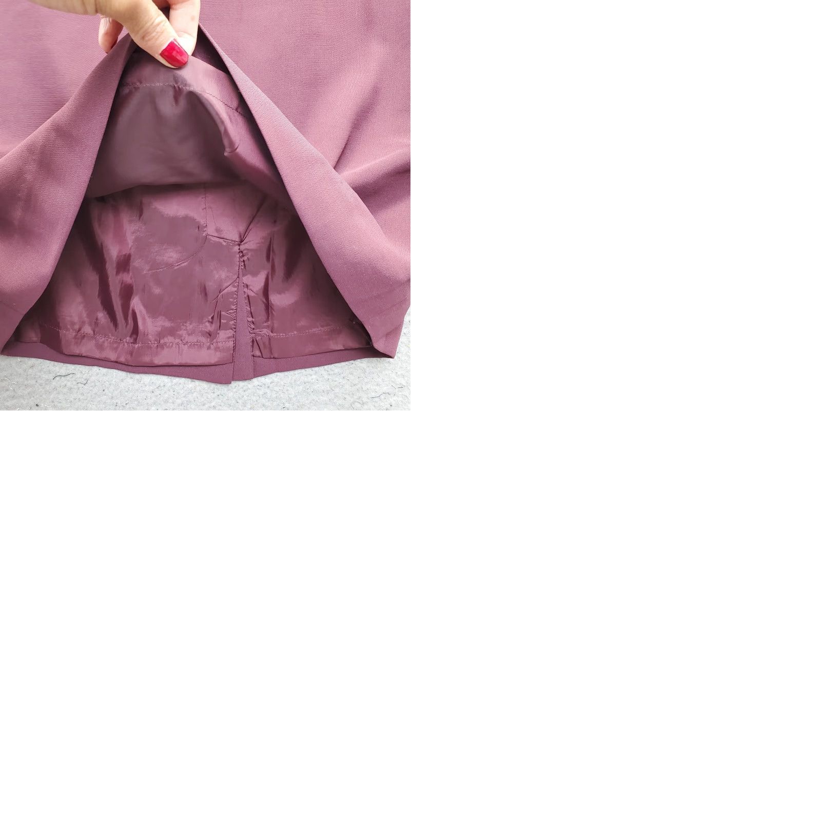 Vintage Laura Scott 2 Piece Set Womens 8P Burgundy Notch Lapel Double Breasted Formal Shirt (Jacket) Skirt Set Womens 8P Burgundy Formal Size US 8 / IT 38 - 11 Thumbnail