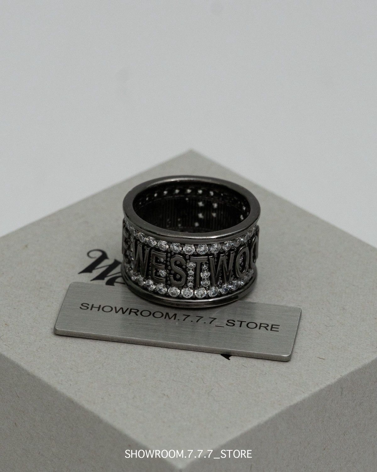 Vivienne Westwood Vivienne Westwood Portsea Ring Size ONE SIZE - 4 Thumbnail