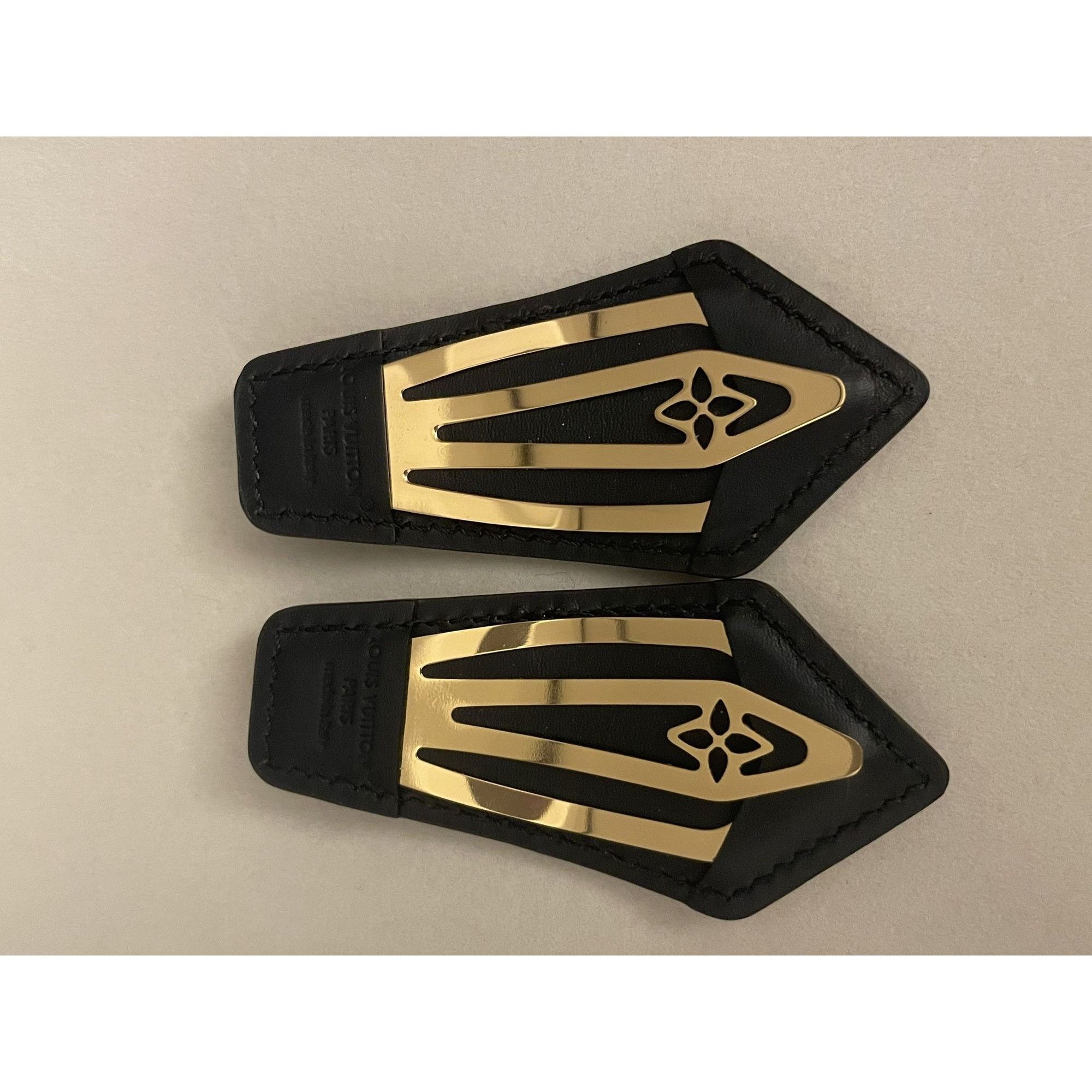 Louis Vuitton Louis Vuitton Monogram Leather & Gold Metal Shoe Clips Size ONE SIZE - 3 Thumbnail