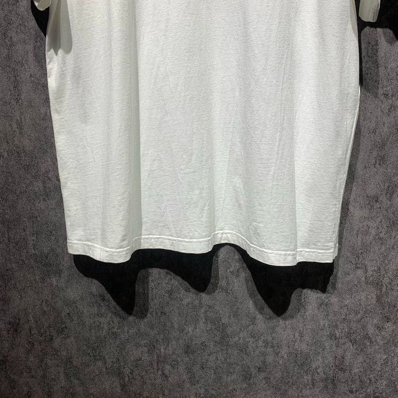 Balenciaga Balenciaga Short sleeve with cursive letters on the chest s Size US S / EU 44-46 / 1 - 6 Thumbnail