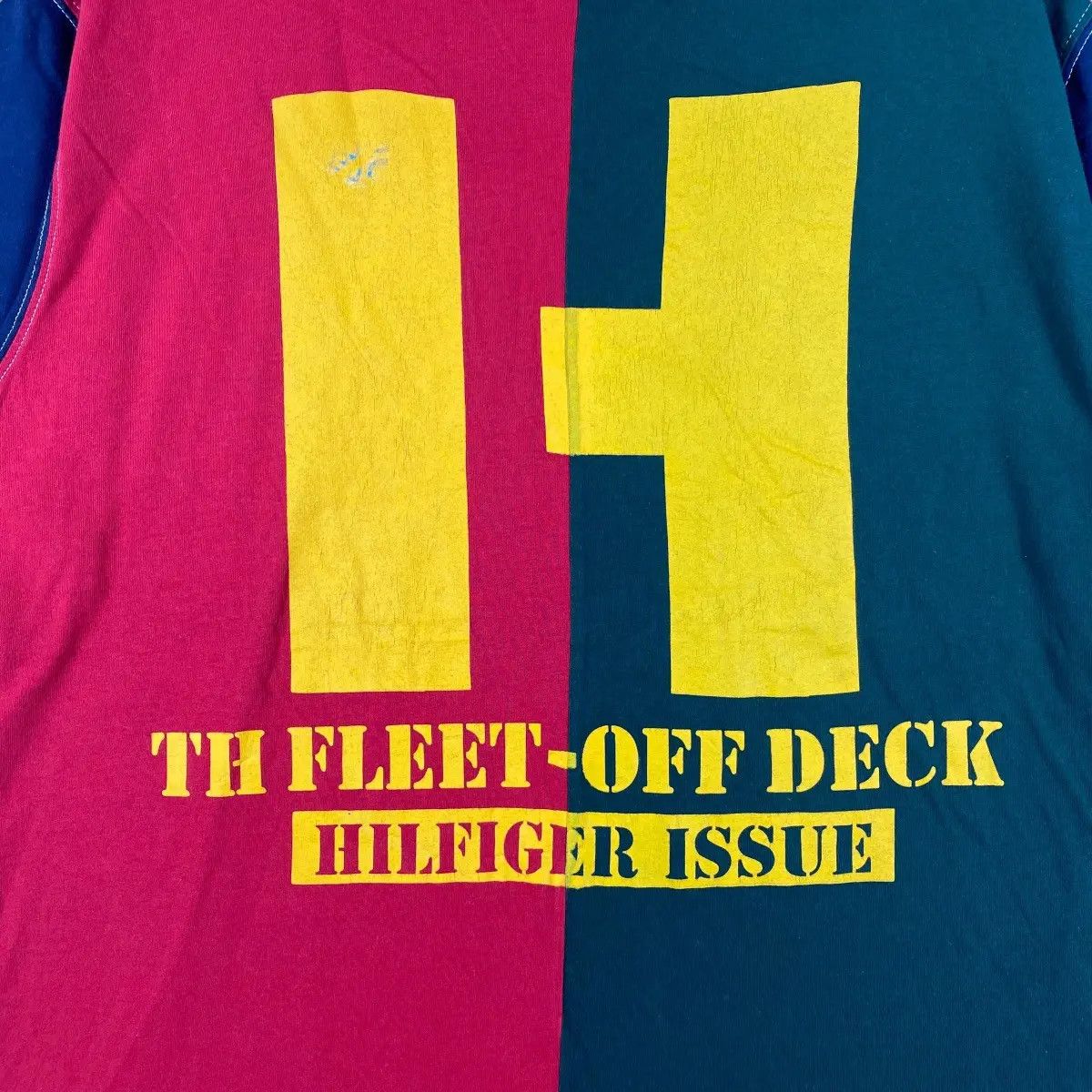 Tommy Hilfiger Vintage 90's TOMMY HILFIGER Fleet-Off Deck Multicolour Tee Size US M / EU 48-50 / 2 - 2 Thumbnail