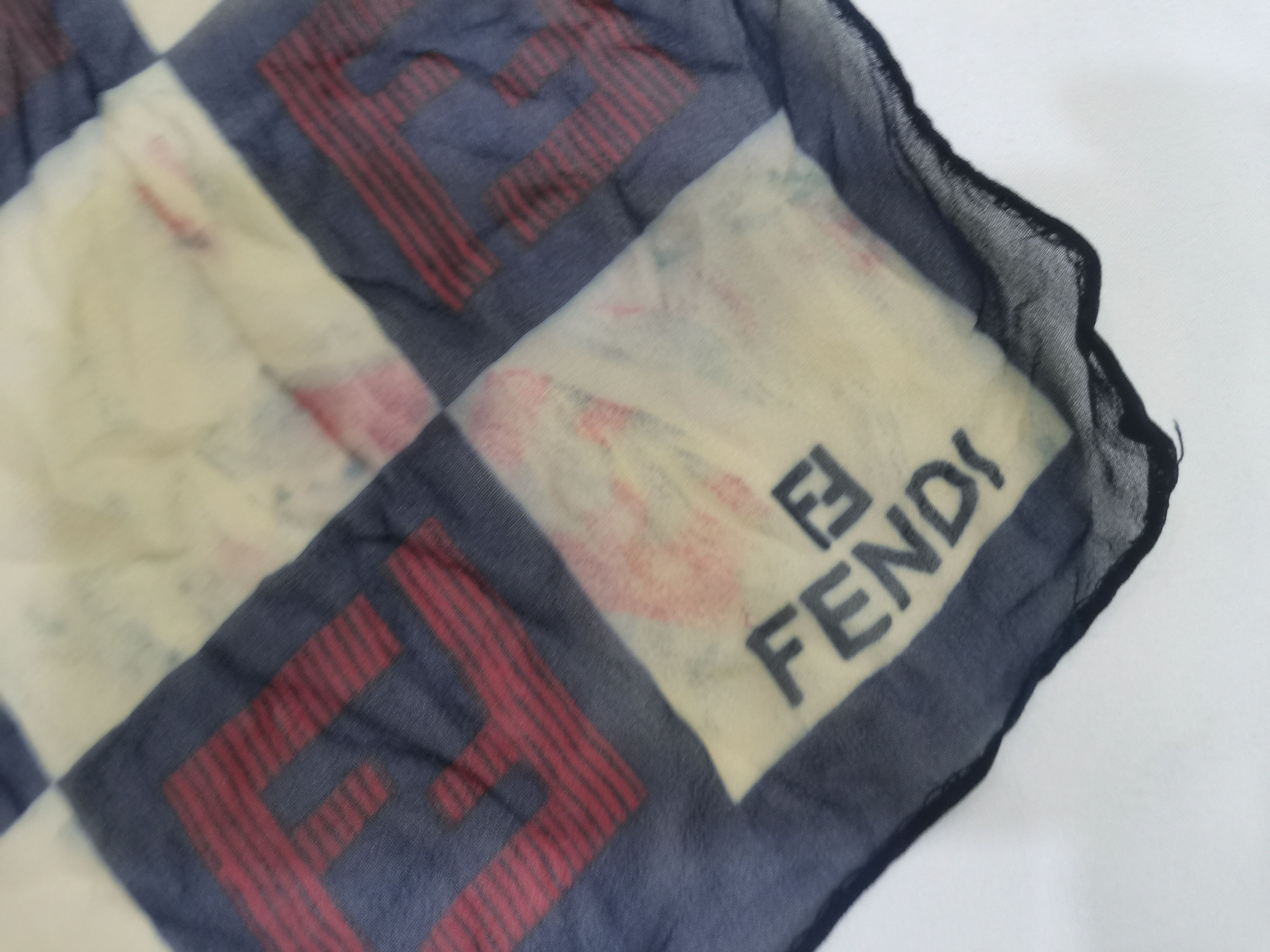 Fendi × Vintage Rare distressed Fendi scarves nice design Size ONE SIZE - 2 Thumbnail