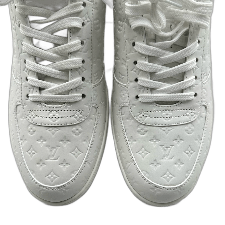 Louis Vuitton Louis Vuitton White Logo Sneakers Size 41 Size US 8 / EU 41 - 1 Thumbnail