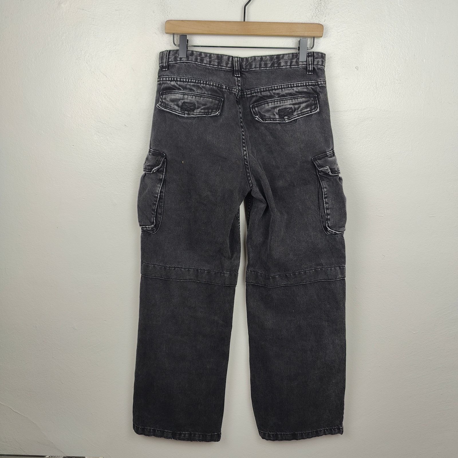Bershka Bershka Baggy Cargo Jeans Womens 4 Charcoal Utility Y2K Size 27" / US 4 / IT 40 - 7 Thumbnail