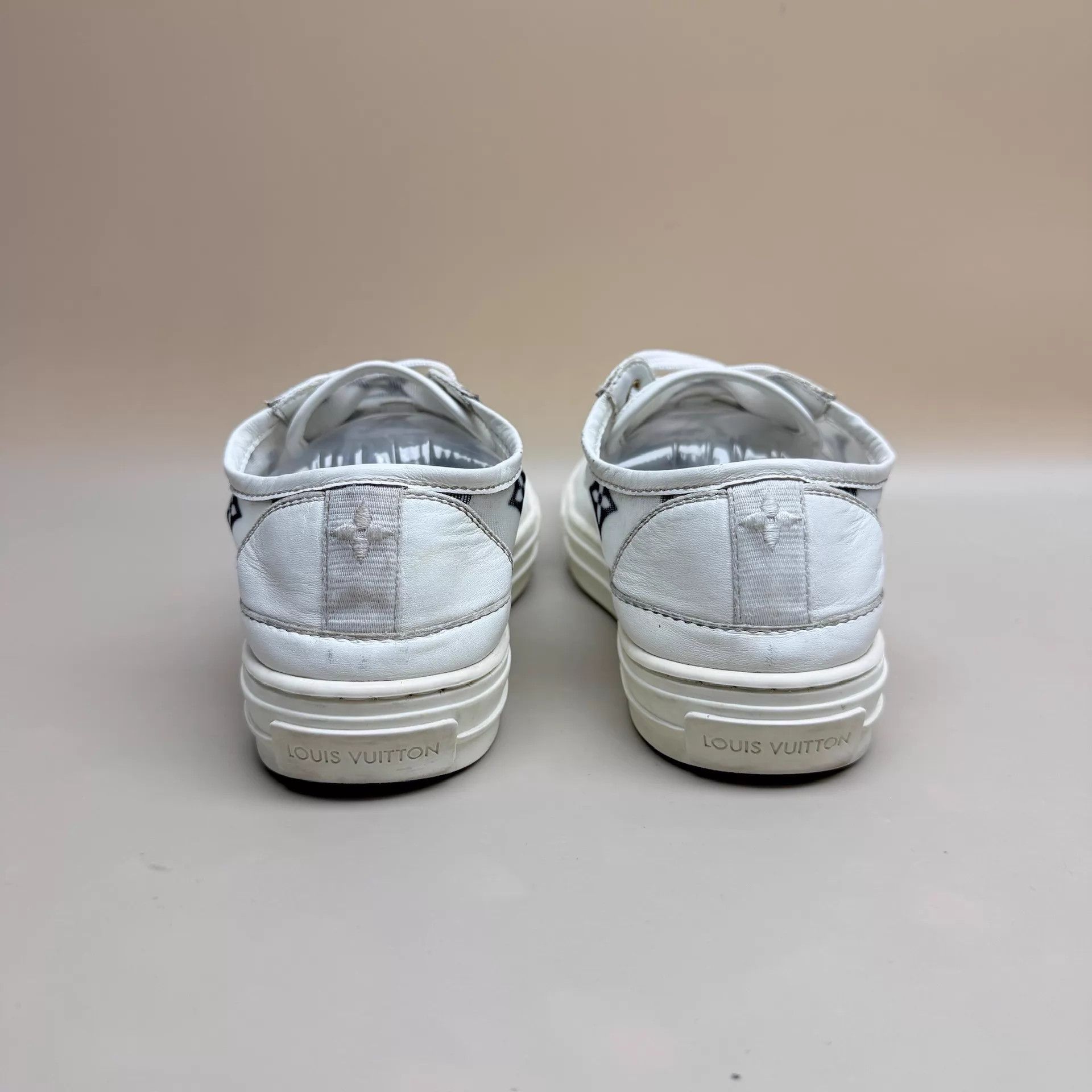 Louis Vuitton LV Wmn's B&W Monogram Sneaker 34.5 95 New Size US 4 / IT 34 - 3 Thumbnail