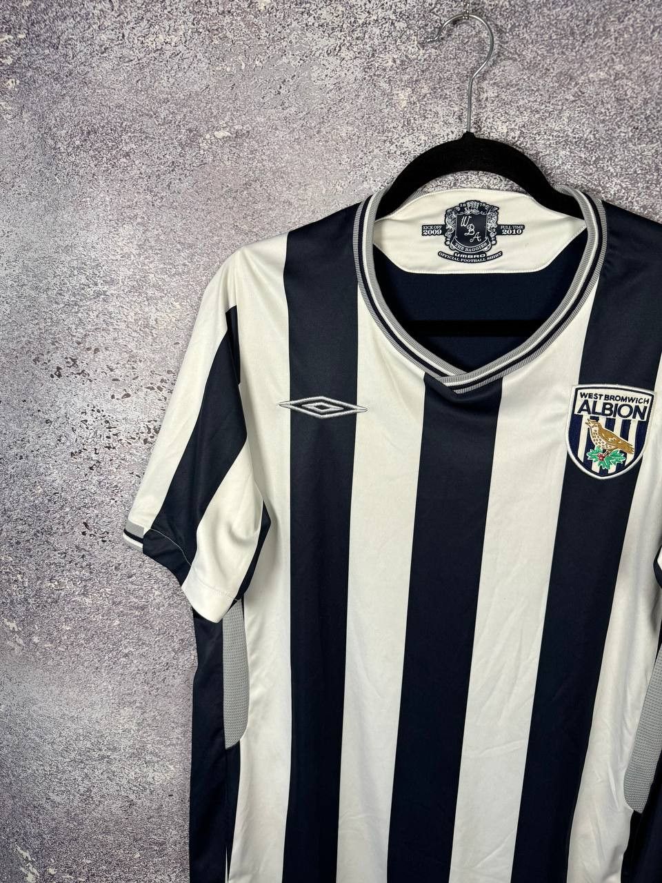 Umbro × Vintage West Bromwich Albion 2009/10 Umbro Vintage Soccer Jersey M Size US M / EU 48-50 / 2 - 4 Thumbnail