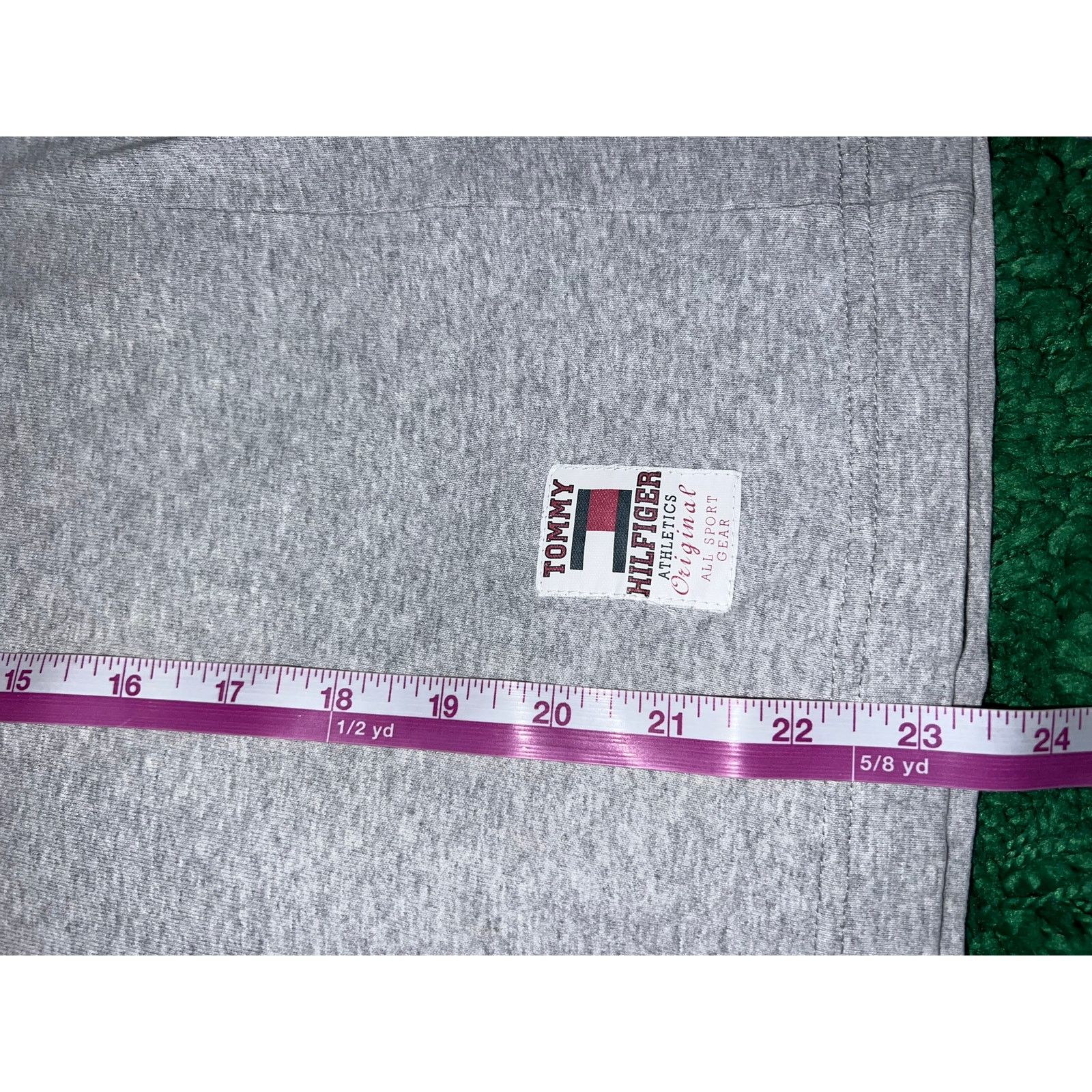 Tommy Hilfiger Womens Tommy Hilfiger Gray Top Shirt Tee Women 90s Y2K M Size M / US 6-8 / IT 42-44 - 9 Thumbnail