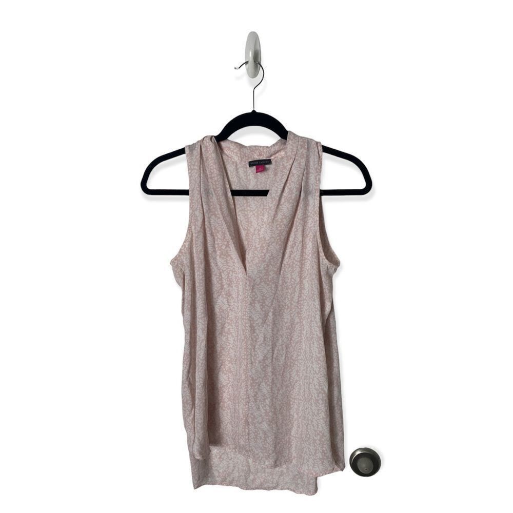 Vince Camuto Vince Camuto Sleeveless Pink Blouse – Soft White Leaf Print, Size S / US 4 / IT 40 - 2 Thumbnail