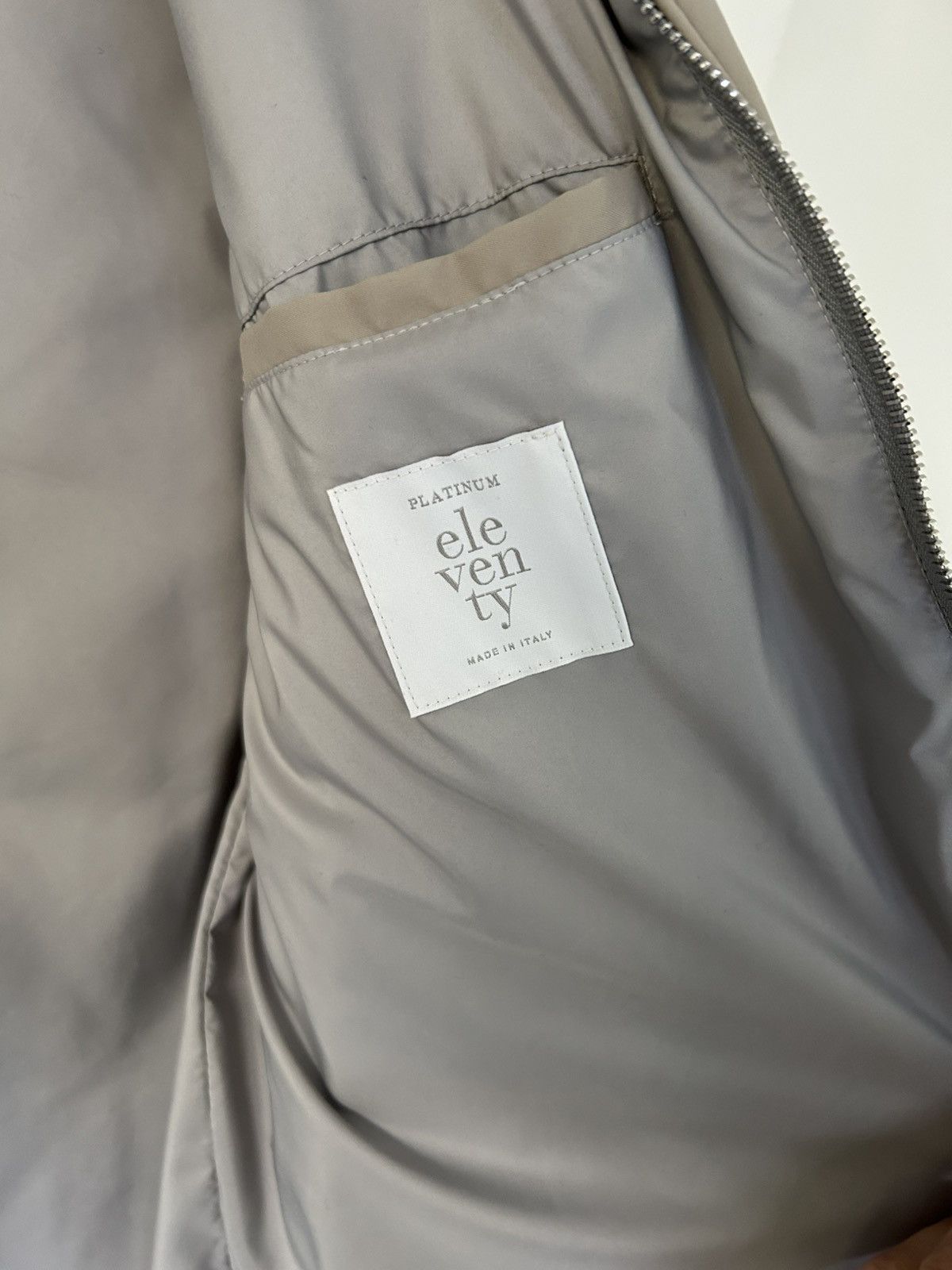 Eleventy Eleventy Down Puffer Vest Size US M / EU 48-50 / 2 - 4 Thumbnail