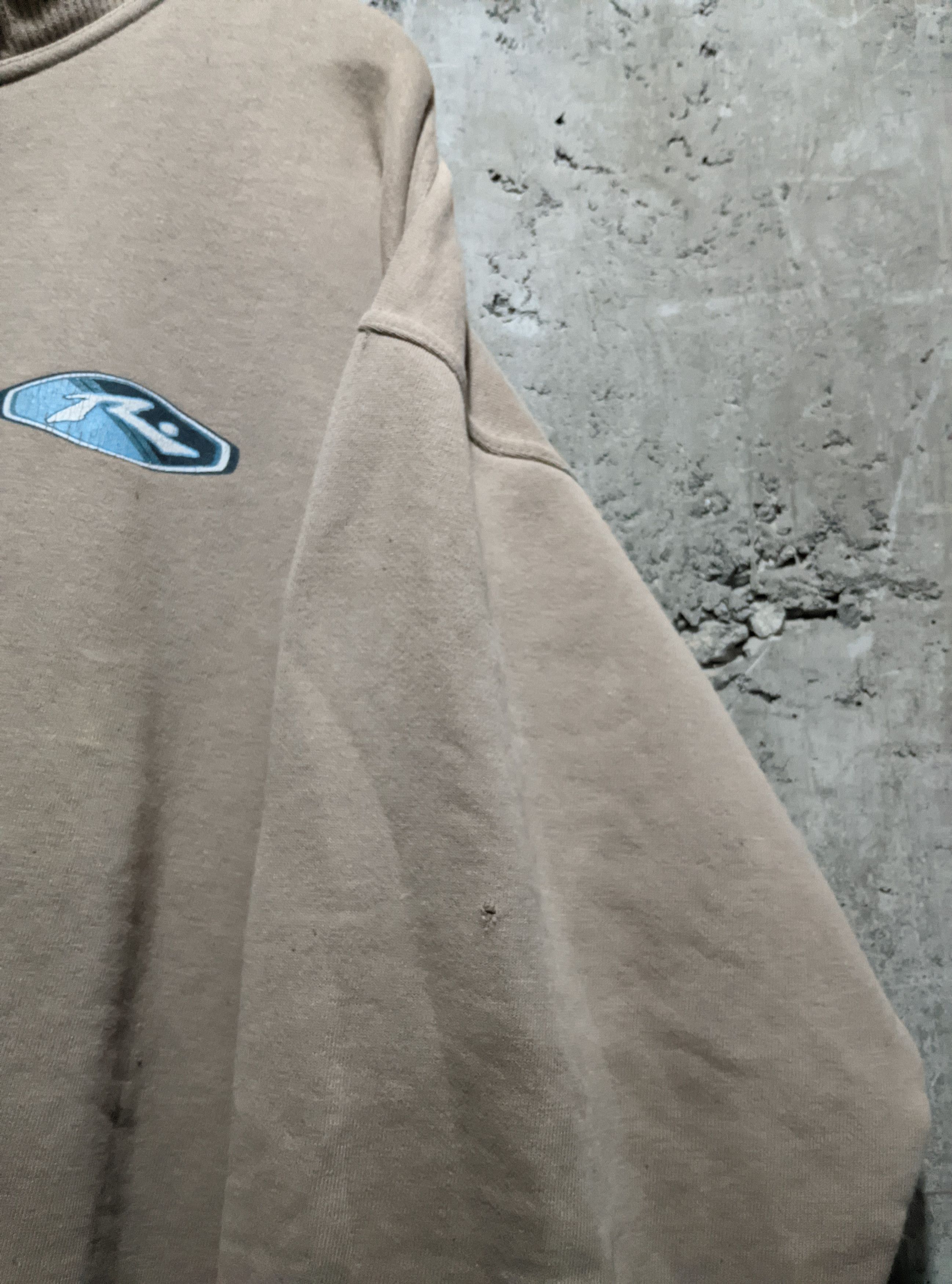 Vintage Vintage 1996 thrashed rusty surfboards crewneck Size US L / EU 52-54 / 3 - 6 Thumbnail