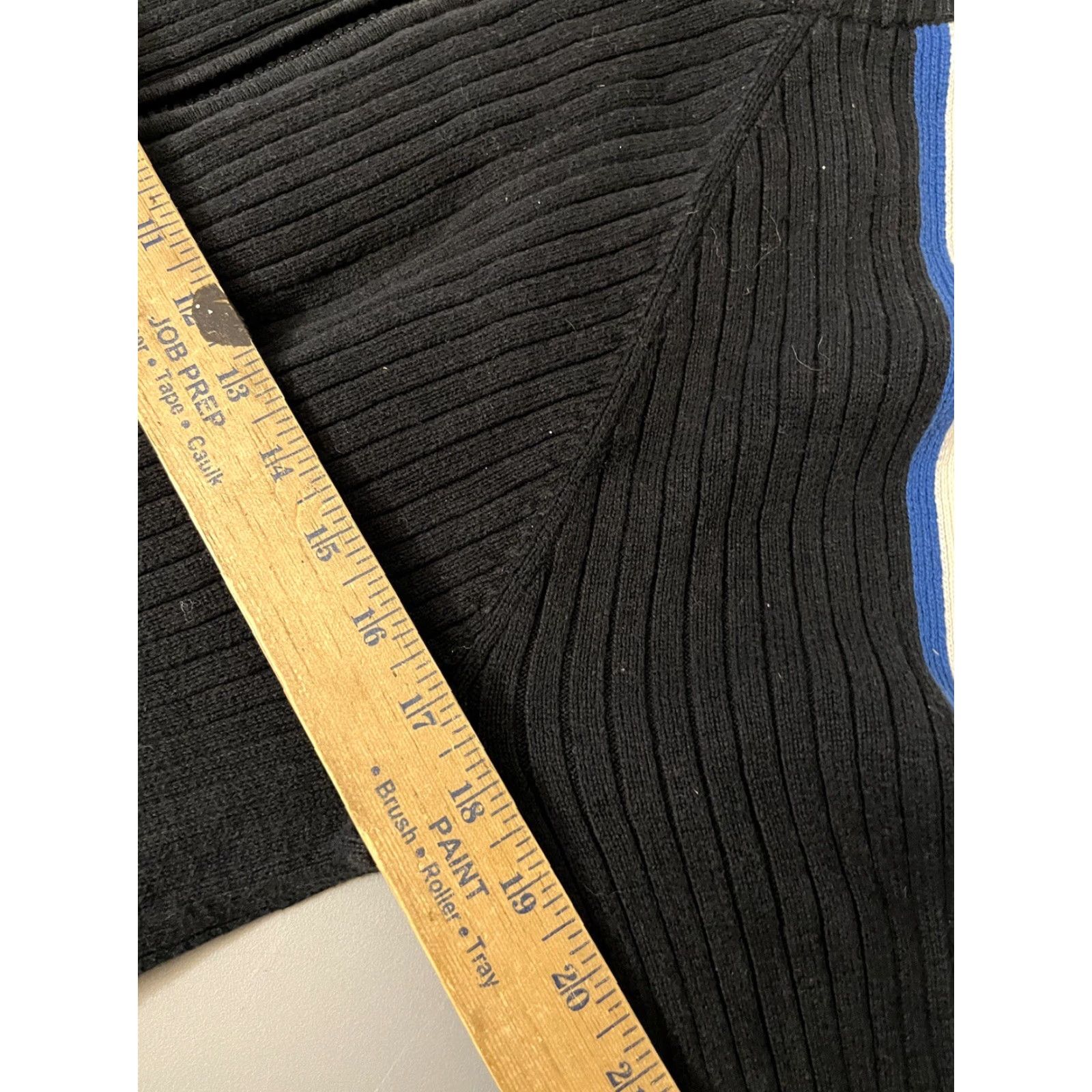 Express VINTAGE Express Sweater Womens Large Black Ribbed Knit Zip Up Slim Fit Stretch Cardigan Size L / US 10 / IT 46 - 6 Thumbnail
