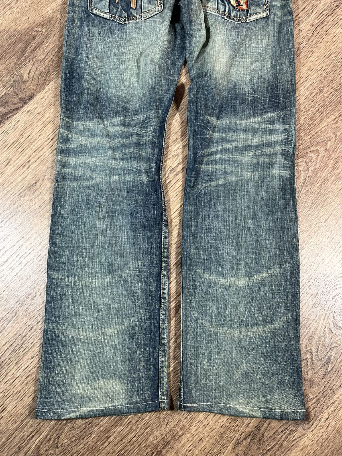 Japanese Brand Tough Vintage Distressed Denim Pants Jeans Size US 32 / EU 48 - 18 Thumbnail