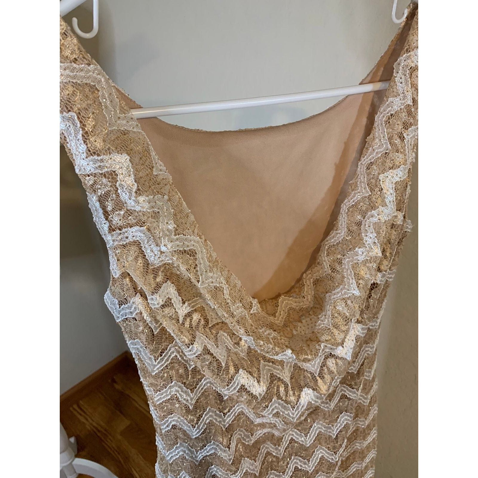 Other Jump Apparel White Gold Lace Dress Size 3/4 or S Size S / US 4 / IT 40 - 7 Thumbnail