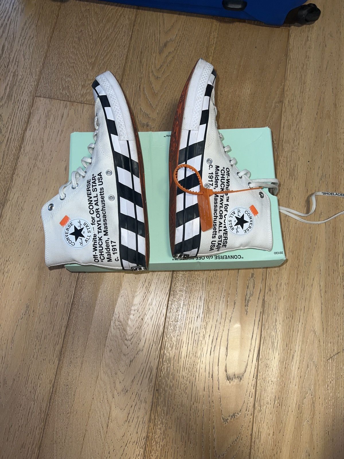 Converse × Off-White Off White Converse Chuck 70 Size US 11 / EU 44 - 2 Thumbnail