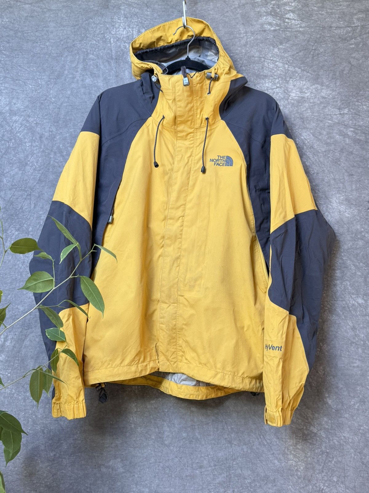 The North Face × Vintage Vintage The North Face Hyvent Nylon Windbreaker Jacket Size US M / EU 48-50 / 2 - 1 Thumbnail