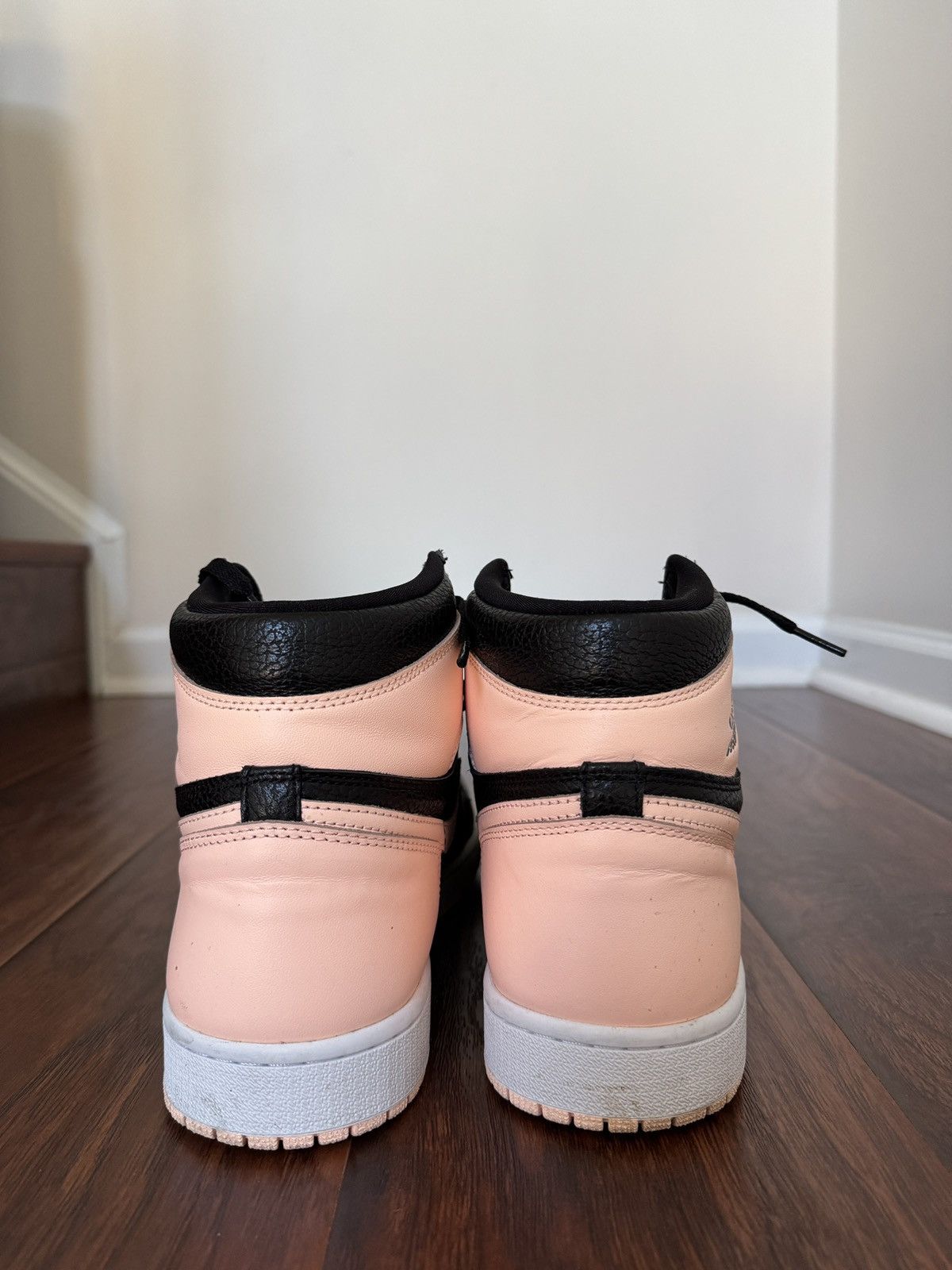 Jordan Brand × Nike Jordan 1 Retro High OG ‘Crimson Tint’ Size US 12.5 / EU 45-46 - 5 Thumbnail