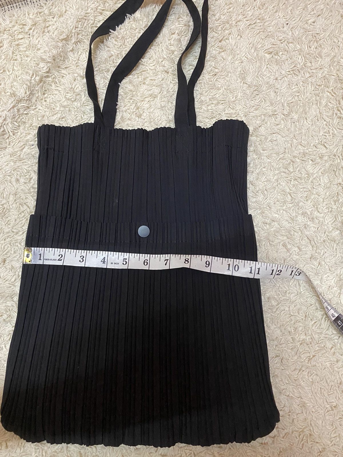 Issey Miyake 🔥HOMME PLISSE ISSEY MIYAKE TOTEBAG BLACK 🔥 Size ONE SIZE - 7 Thumbnail