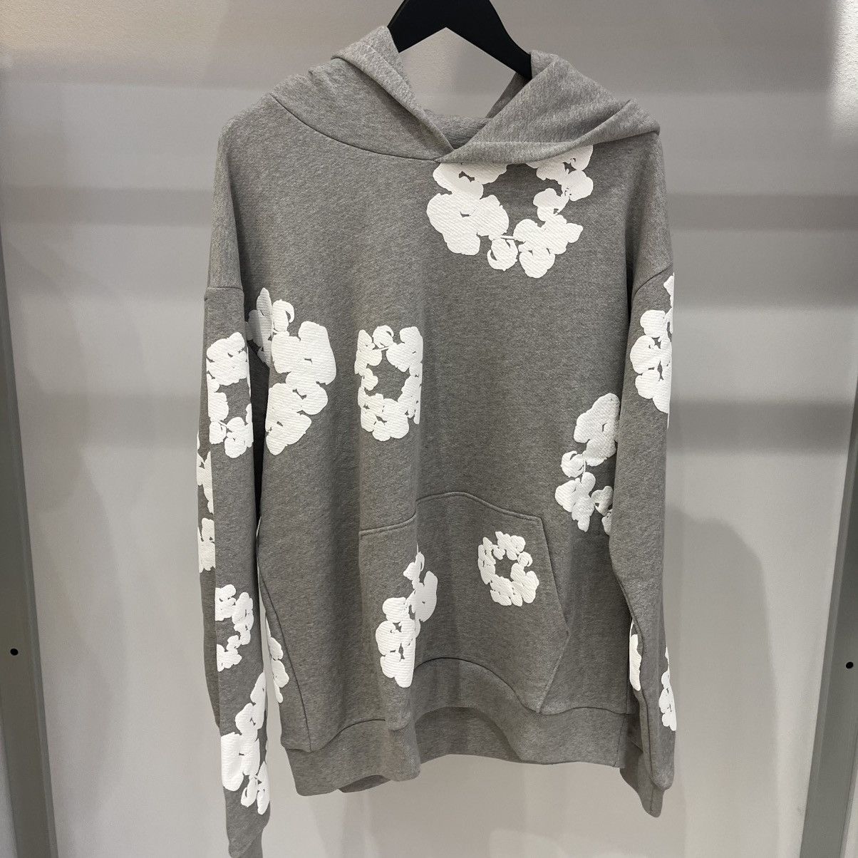 DENIM TEARS Denim Tears The Cotton Wreath Sweatshirt Grey Size US M / EU 48-50 / 2 - 1 Thumbnail