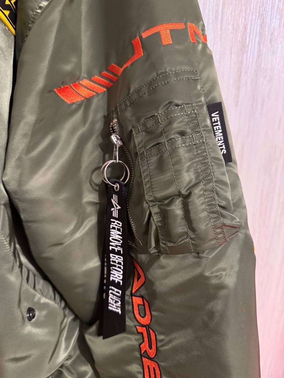 Alpha Industries × Vetements Vetements x Alpha Industries