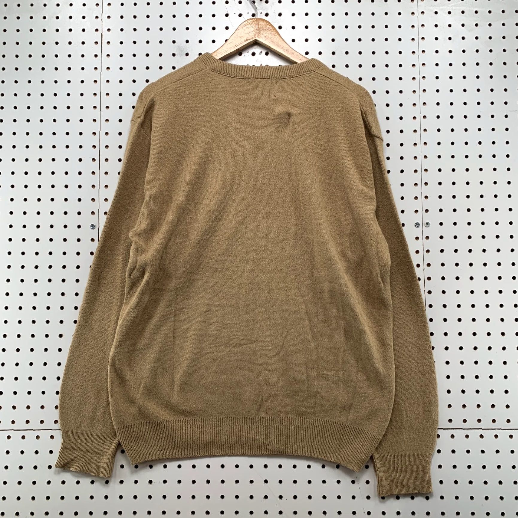 Jantzen VINTAGE Jantzen Sweater Mens Large Tan V Neck Acrylic Pullover Made In Usa Size US L / EU 52-54 / 3 - 2 Thumbnail