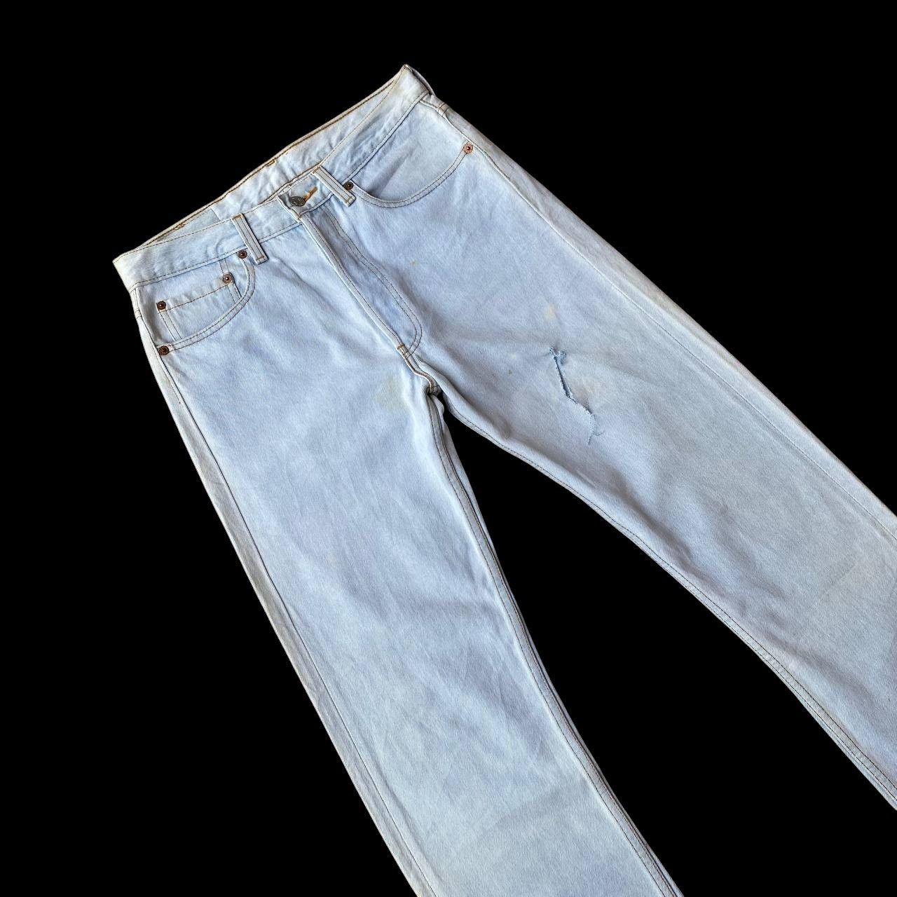 Levi's Vintage Clothing W30X30" VINTAGE 94 LEVIS 501 DISTRESSED LIGHTWASH DENIM Size US 30 / EU 46 - 2 Thumbnail