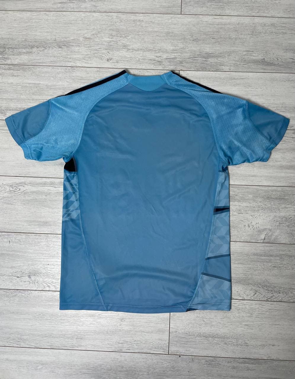 Adidas MARSEILLE 2010/2011 AWAY FOOTBALL SHIRT JERSEY ADIDAS XS Size US XXS / EU 40 - 8 Thumbnail