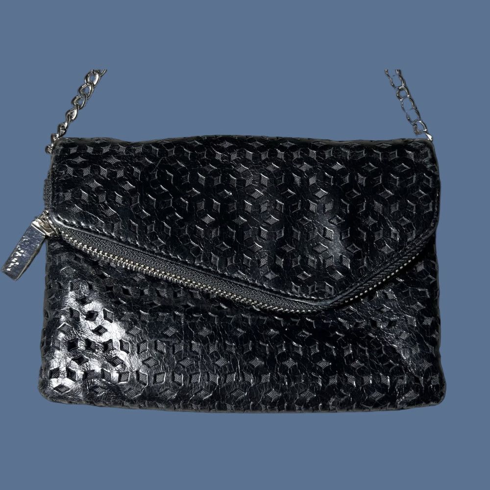 Vintage Hobo Crossbody Bag Small Black Leather Removable Chain Strap Clutch Folded Size ONE SIZE - 1 Thumbnail