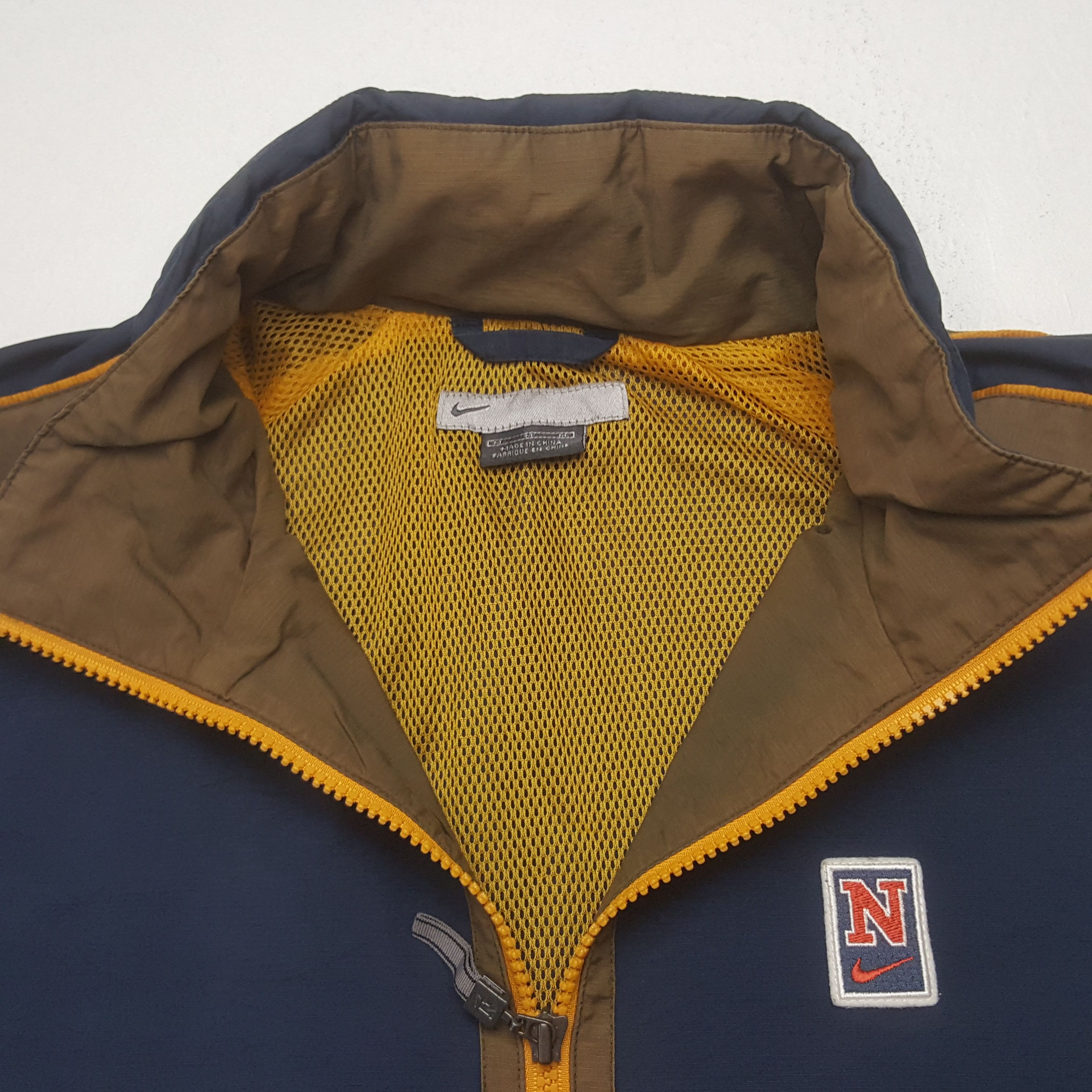 Nike Vintage Nike N Windbreaker Sport Jacket Size US M / EU 48-50 / 2 - 4 Thumbnail
