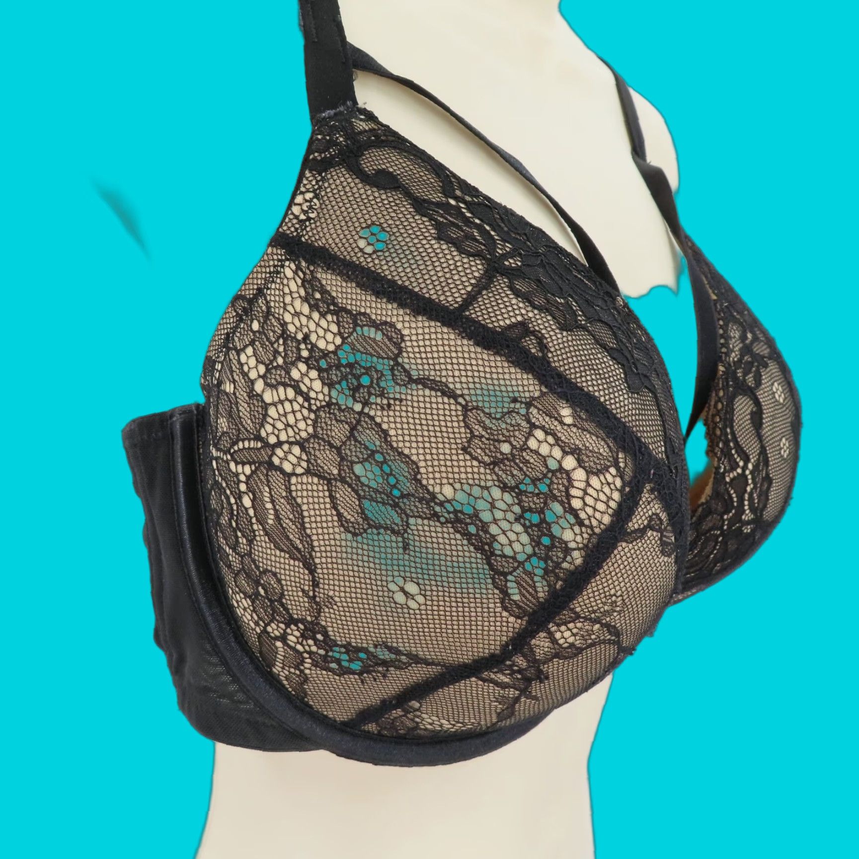 Vintage Cacique Bra 42D Black Floral Lined Underwire Plus Size 42D T-Shirt Style Women Cups D Strappy Hook & Eye/ adjustable straps Size ONE SIZE - 1 Thumbnail