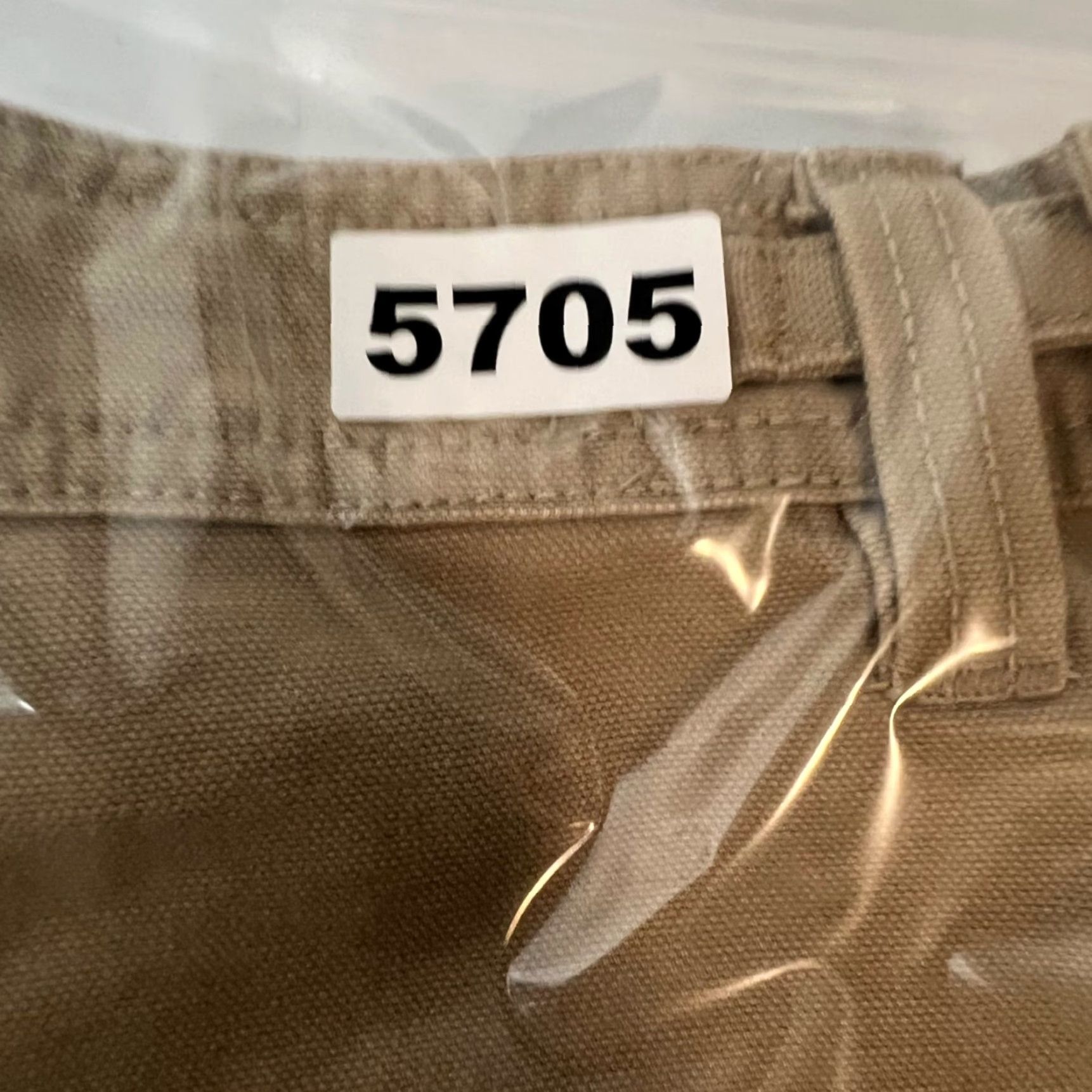 Aritzia Aritzia Skirt Womens 10 Khaki Cotton Mini w/ Pockets Adjustable Waist Vintage? No (Note: Original title did not indicate vintage) Size 32" / US 10 / IT 46 - 7 Thumbnail