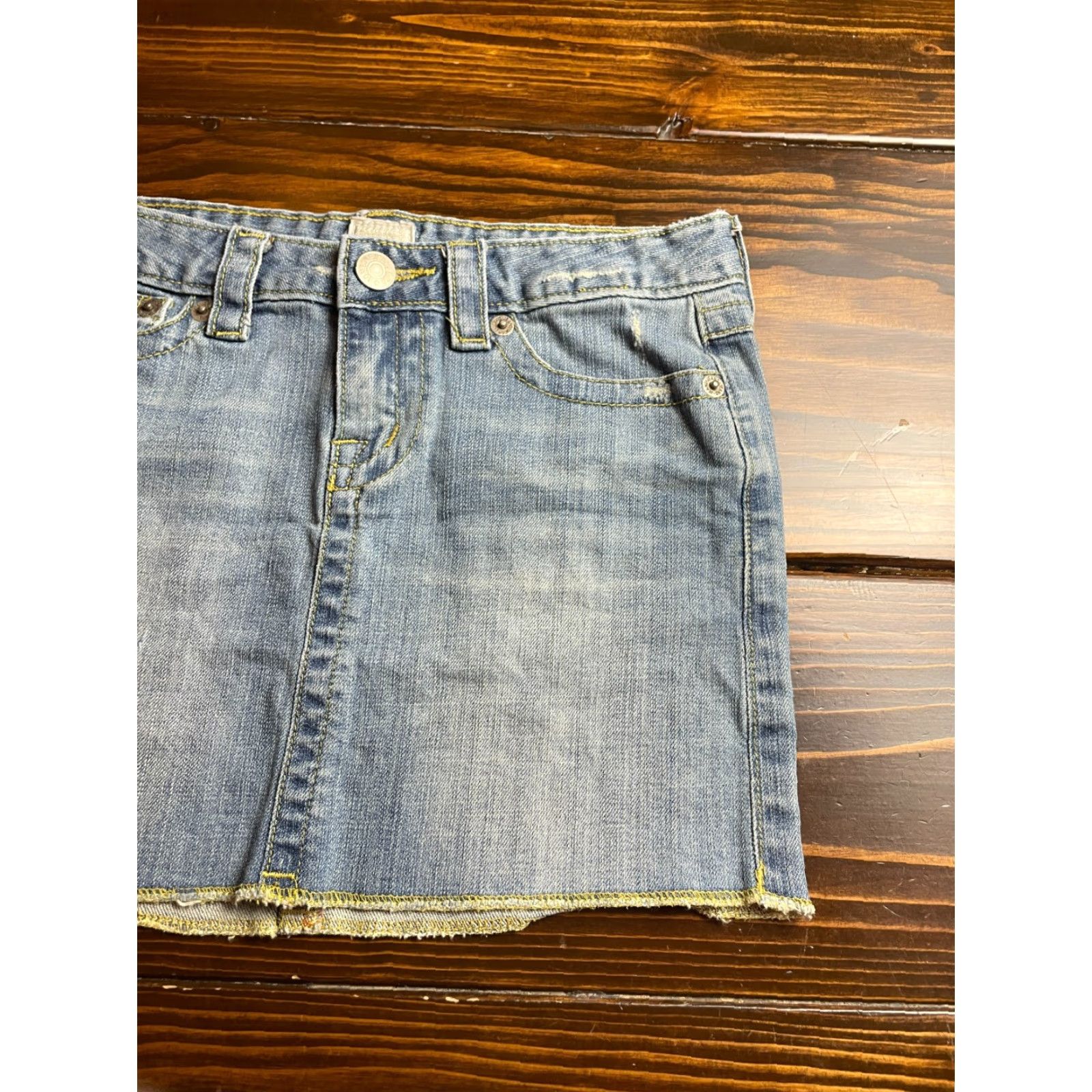 Vintage Someone Jeans Co. Skirt Women's Size 27 Blue Denim Mini Frayed Hem Size 27" / US 4 / IT 40 - 3 Thumbnail
