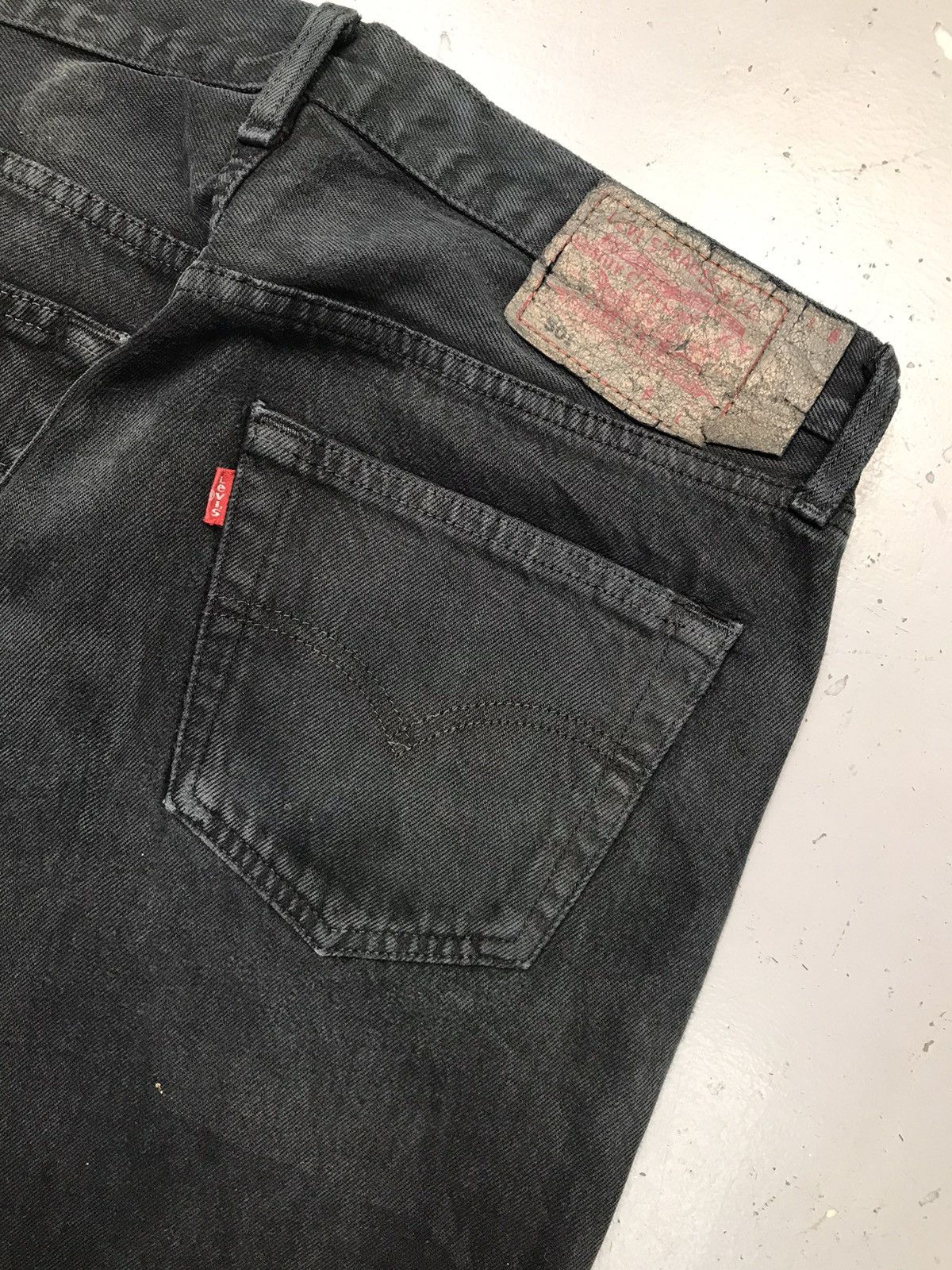 Levi's Vintage Levi’s Strauss & co 501 paper tag straight denim Size US 34 / EU 50 - 12 Thumbnail