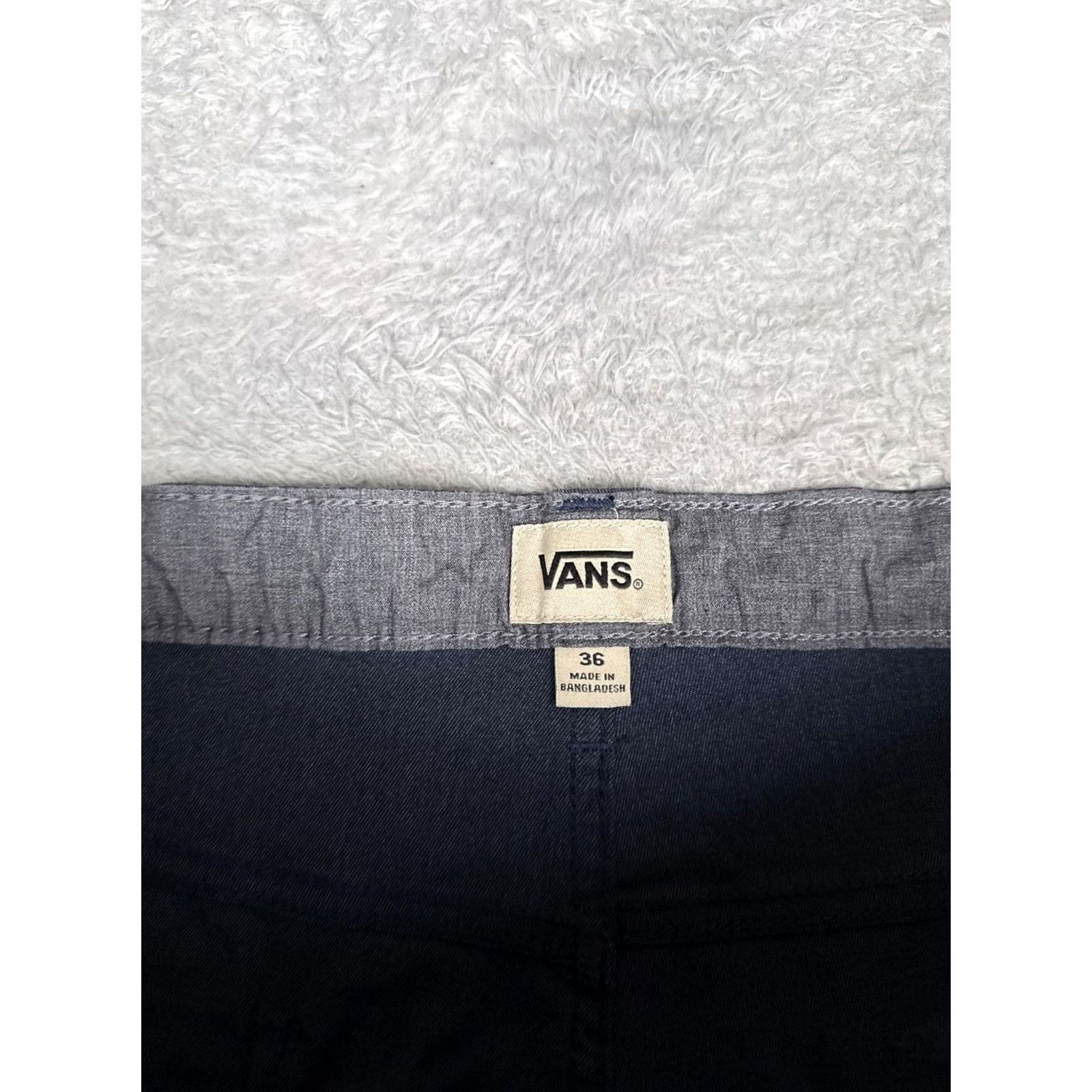 Vans VANS Mens Chino Shorts 36 Blue Denim 5-Pocket Flat Front Zip Fly Casual Skate Spin: 11" Inseam, Medium Wash, Regular Fit, Cotton Blend, Outdoor Mens Size US 36 / EU 52 - 7 Thumbnail