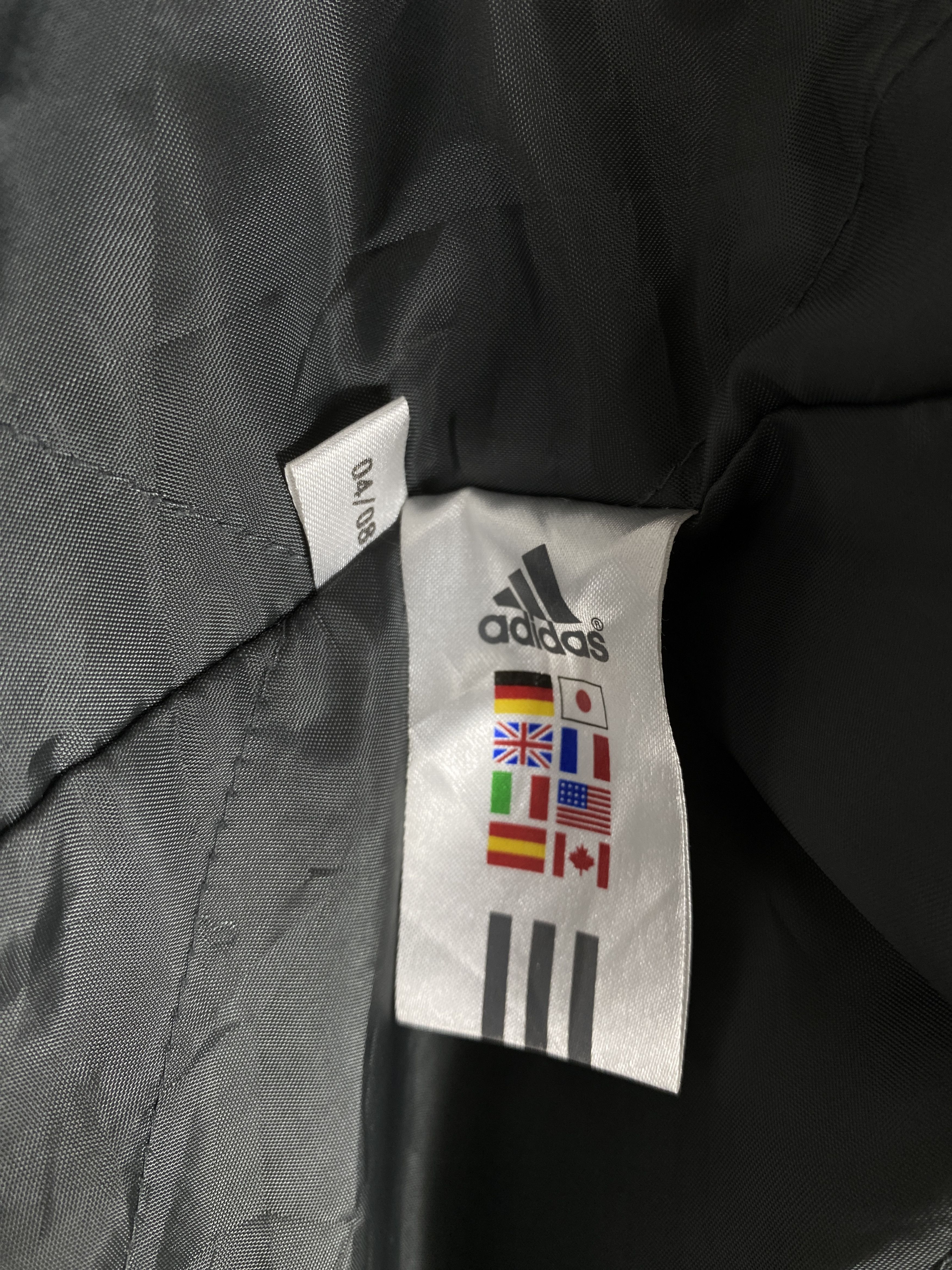 Adidas Vintage Adidas Red Stripes Hoodie Sherpa Lining Jacket J2268 Size US S / EU 44-46 / 1 - 9 Thumbnail