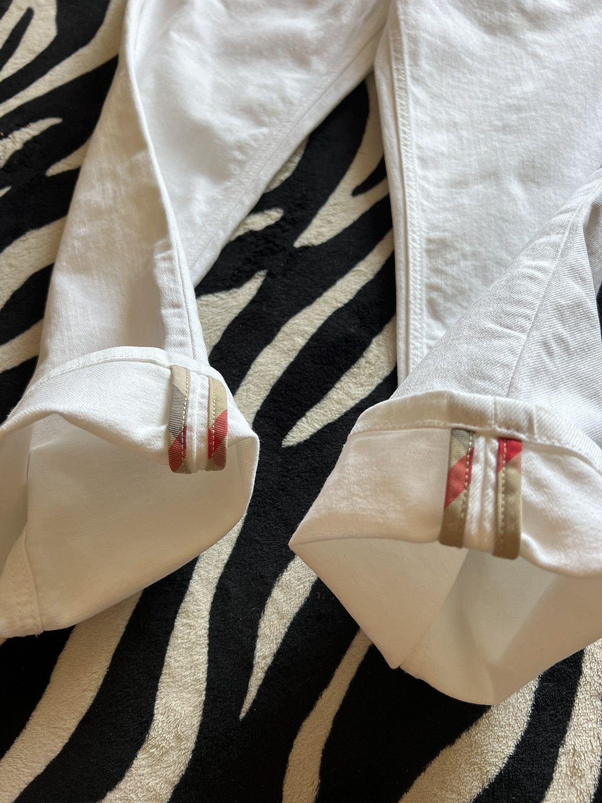 Burberry Burberry Brit Women’s Buckingham Skinny Leg Size 26 White Size 26" / US 2 / IT 38 - 11 Thumbnail