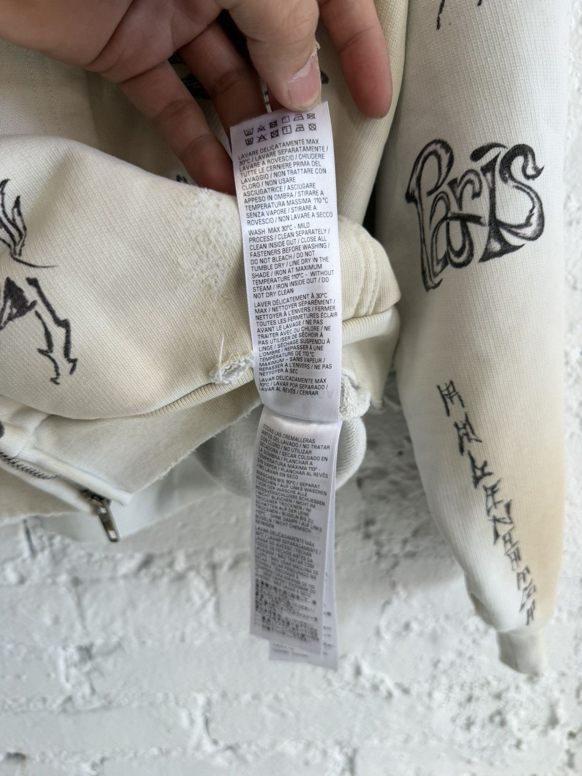 Balenciaga BALENCIAGA ‘TATTOO’ ZIP Size US XS / EU 42 / 0 - 6 Thumbnail