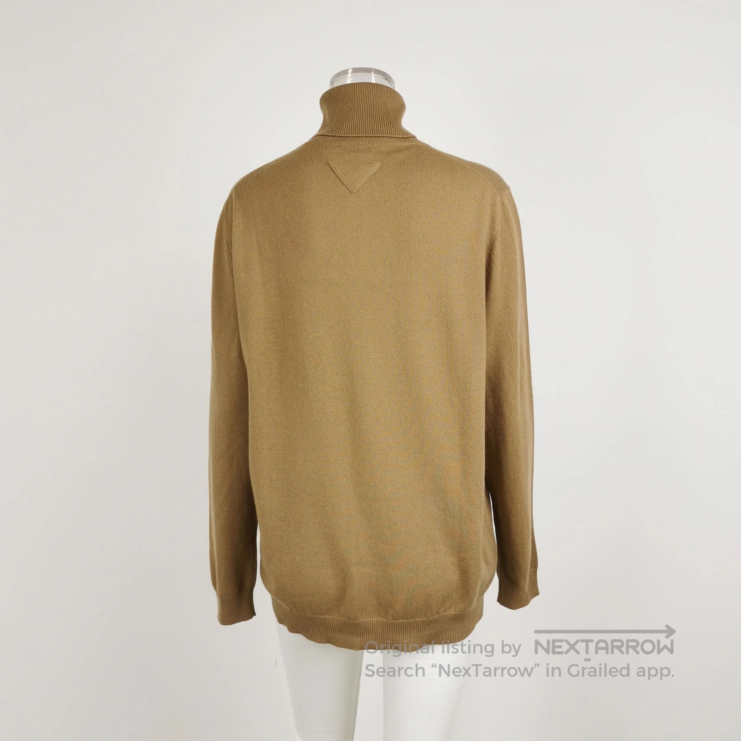 Prada Prada Cashmere Turtleneck Sweater in Beige . Size L / US 10 / IT 46 - 3 Thumbnail