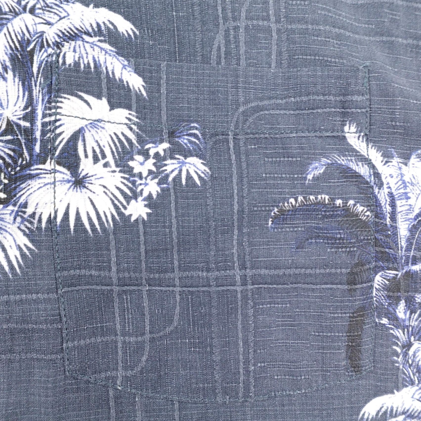 Tommy Bahama VINTAGE Tommy Bahama Shirt Men M Blue Silk Hawaiian Aloha Camp Button-Up Palm Trees Floral 90s Mens Size US M / EU 48-50 / 2 - 4 Thumbnail
