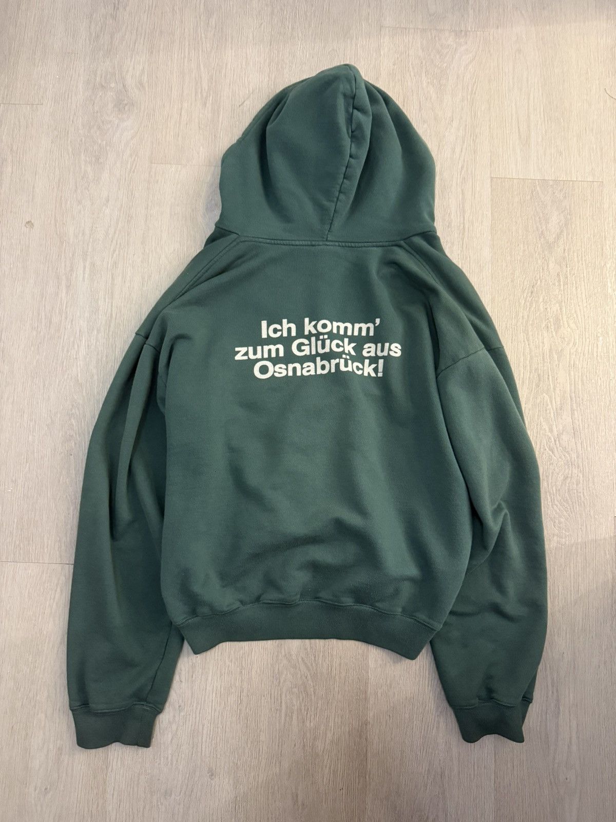 Vetements AW17 Vetements 1/50 “Tourist” Zipup Hoodie Germany Exclusive Size US S / EU 44-46 / 1 - 5 Thumbnail