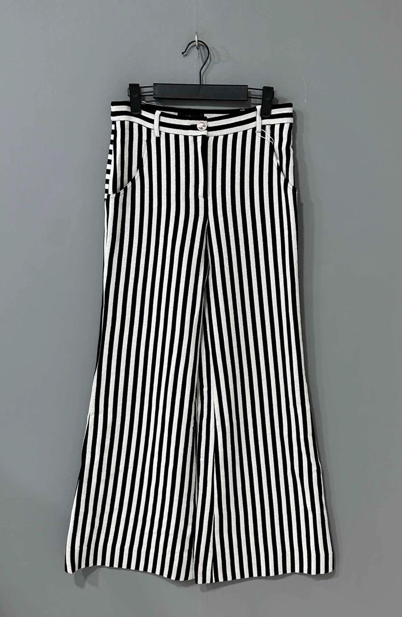 Chanel Black and White Striped Wide Leg Pants- DMC Size US 36 / EU 52 - 1 Thumbnail